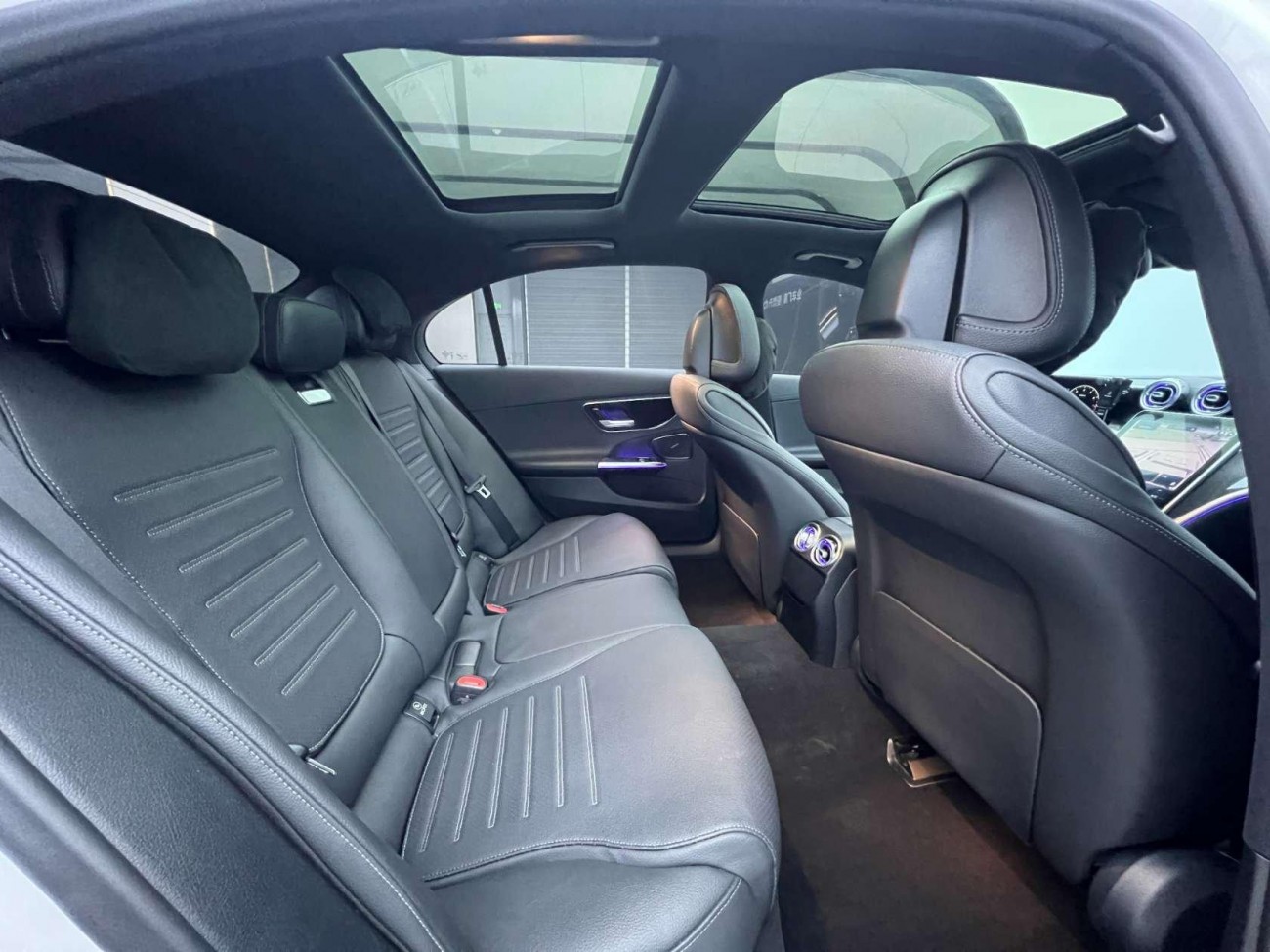 Mercedes-Benz C 260 L 2024