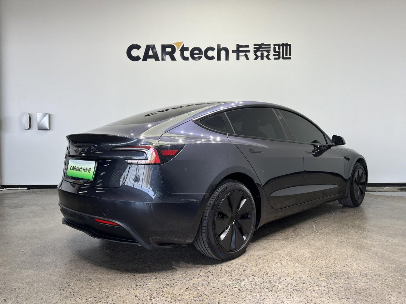 Tesla Model 3 2025