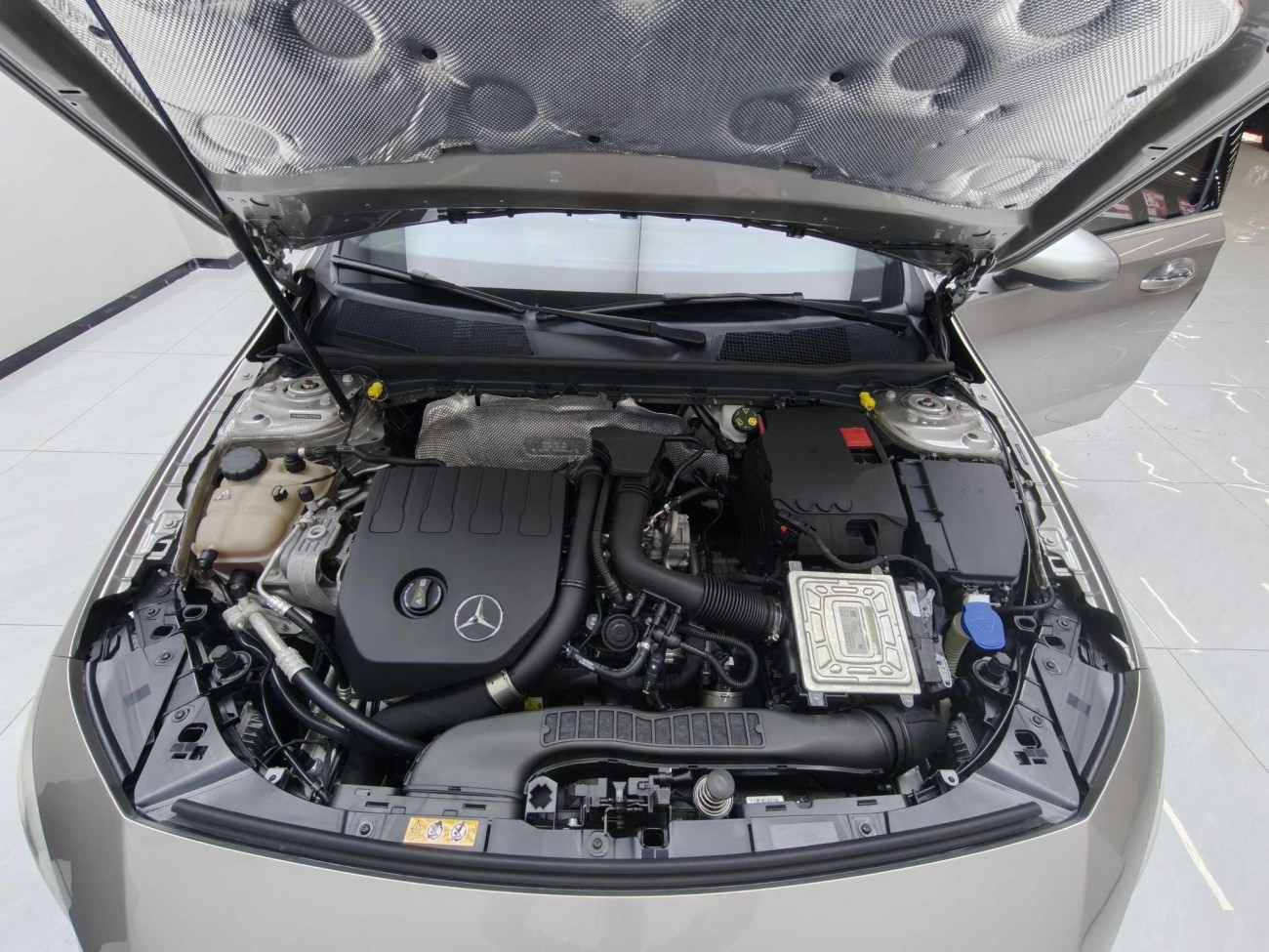 Mercedes-Benz A 200 L 2020