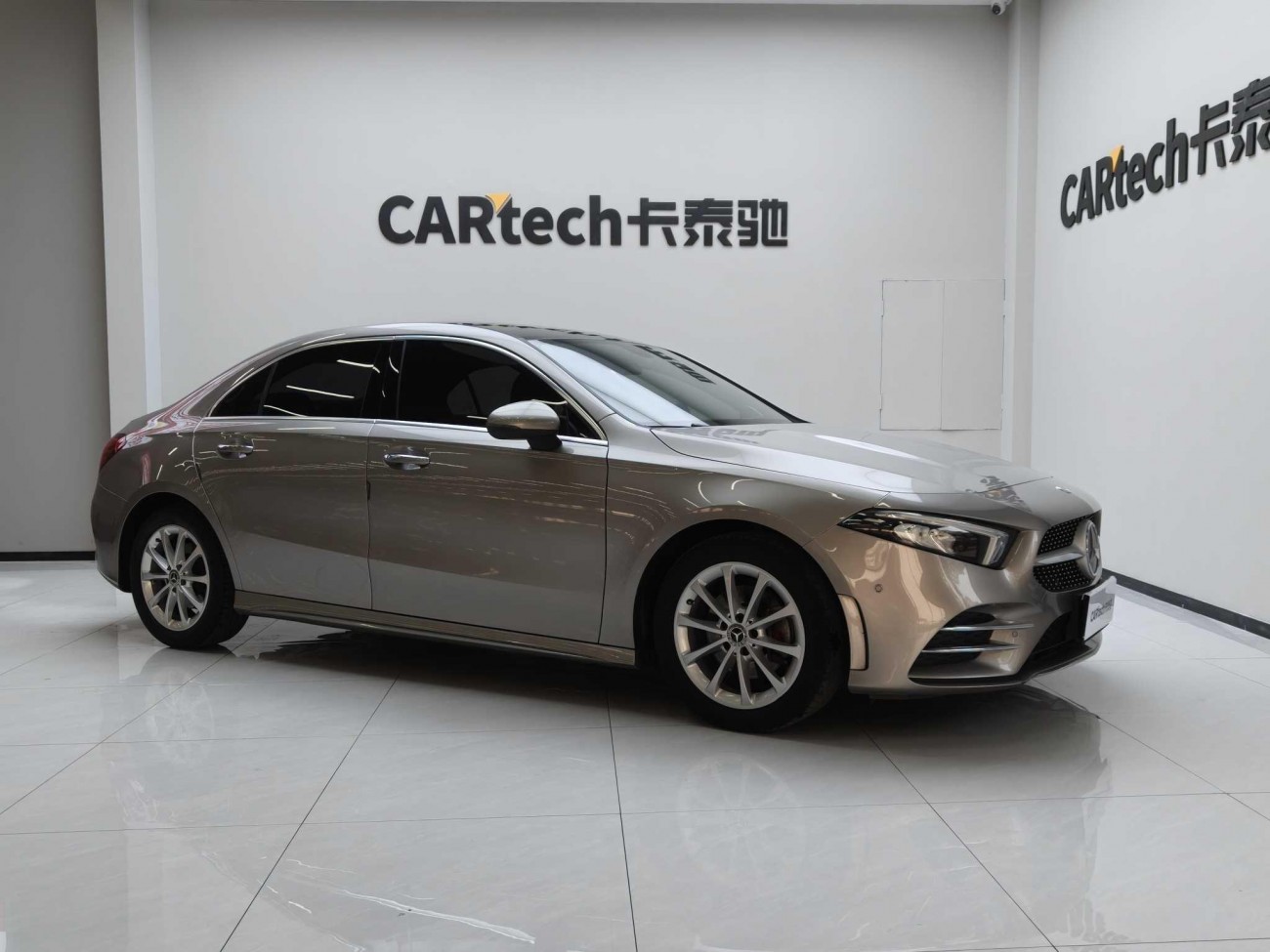 Mercedes-Benz A 200 L 2020