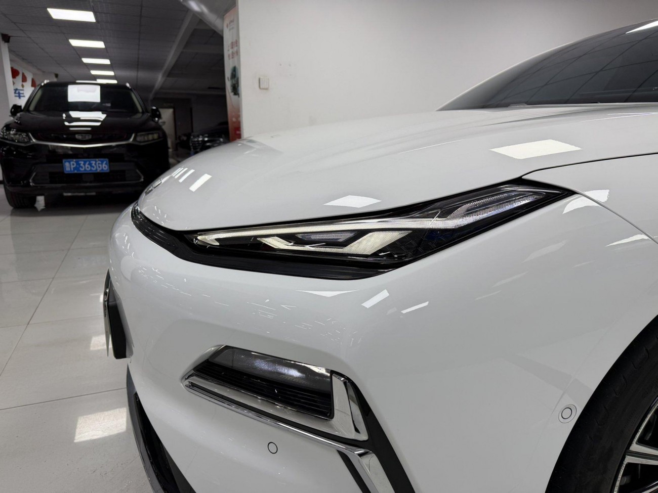 Geely Galaxy 8 2025