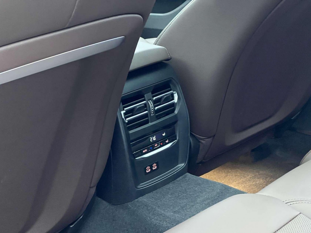 BMW 320Li 2024