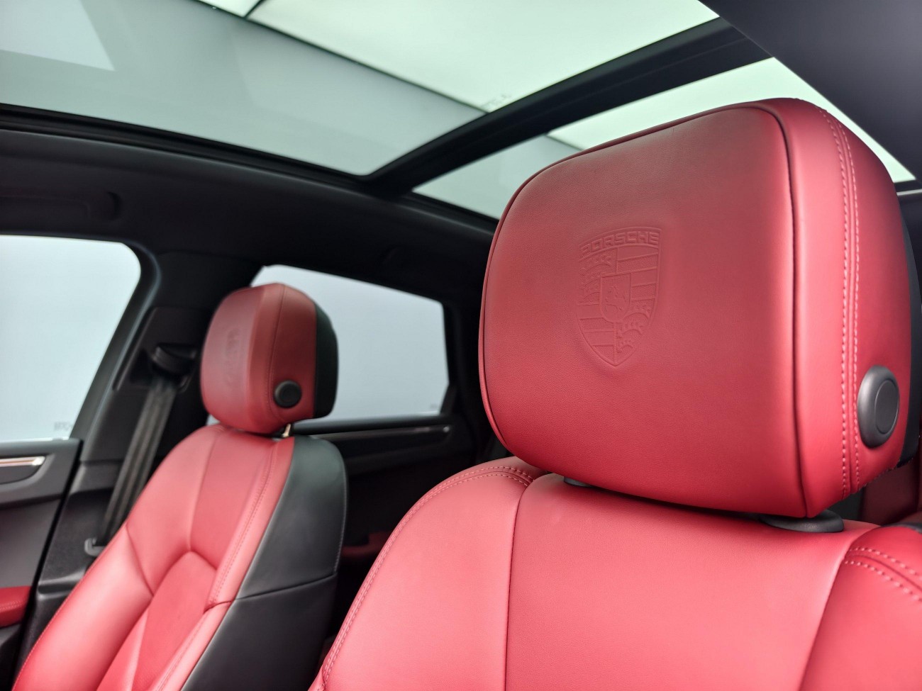 Porsche Macan 2022