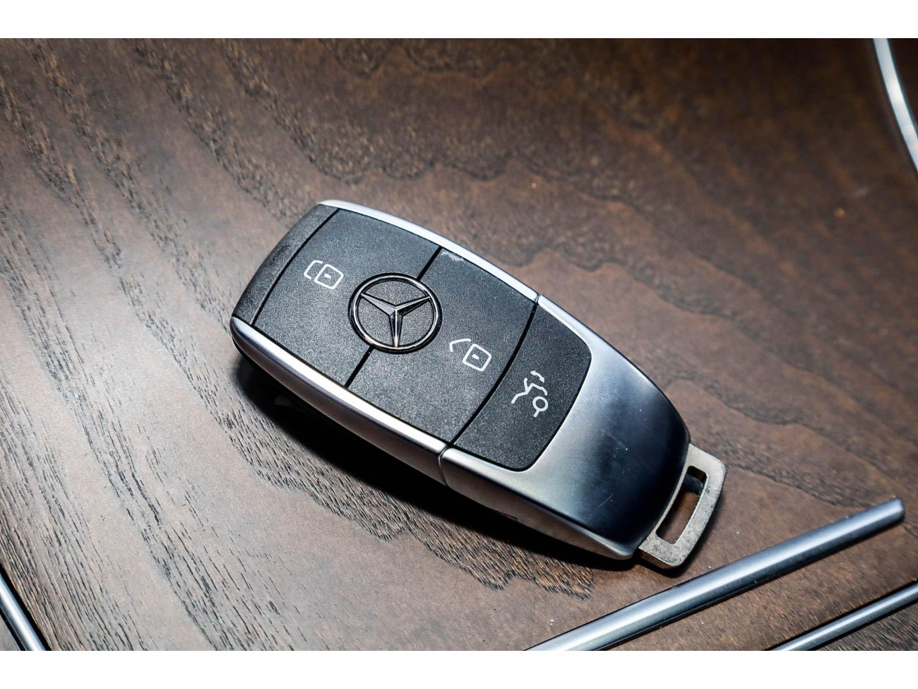 Mercedes-Benz GLC 300 L 2023