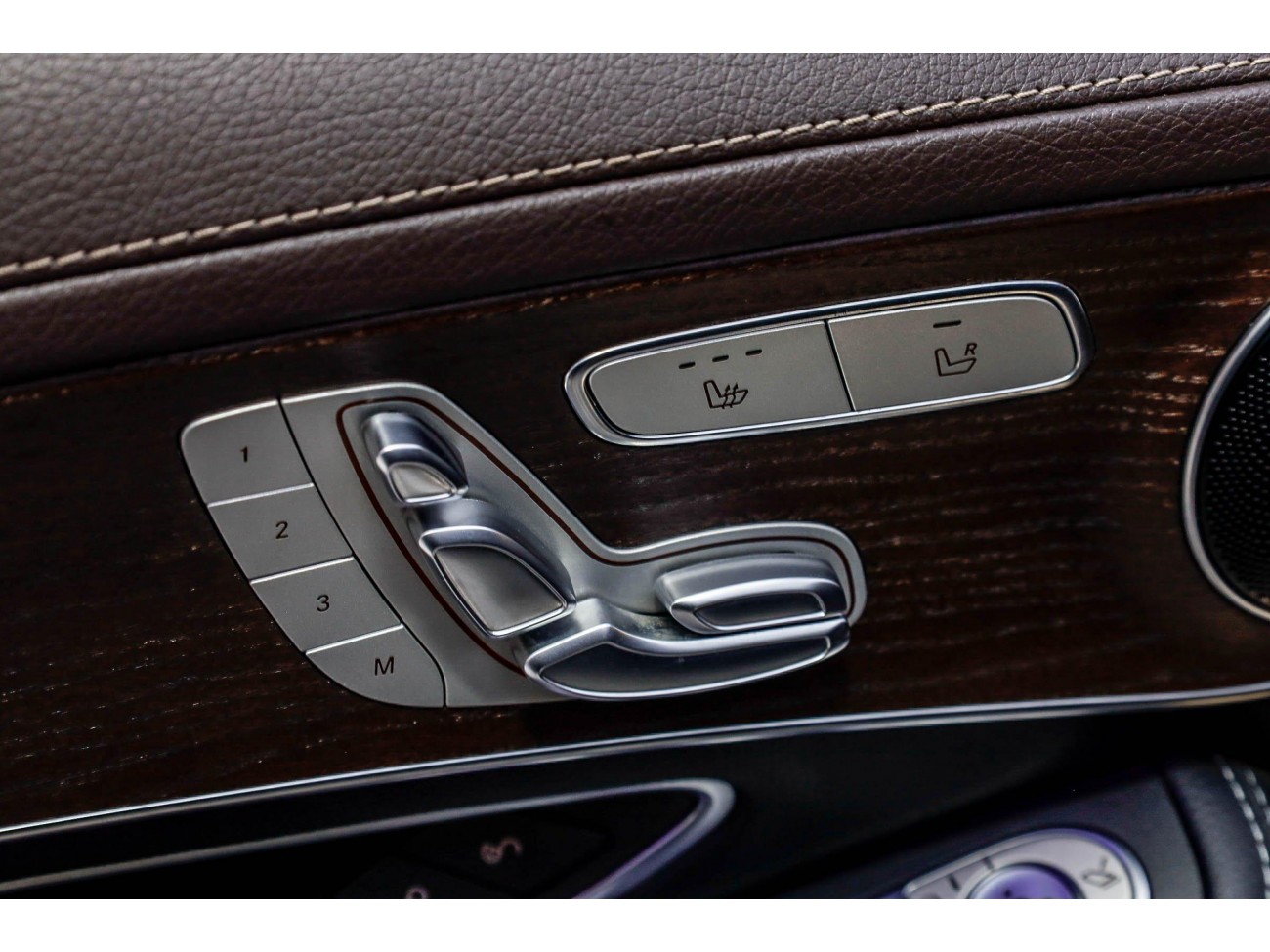 Mercedes-Benz GLC 300 L 2023