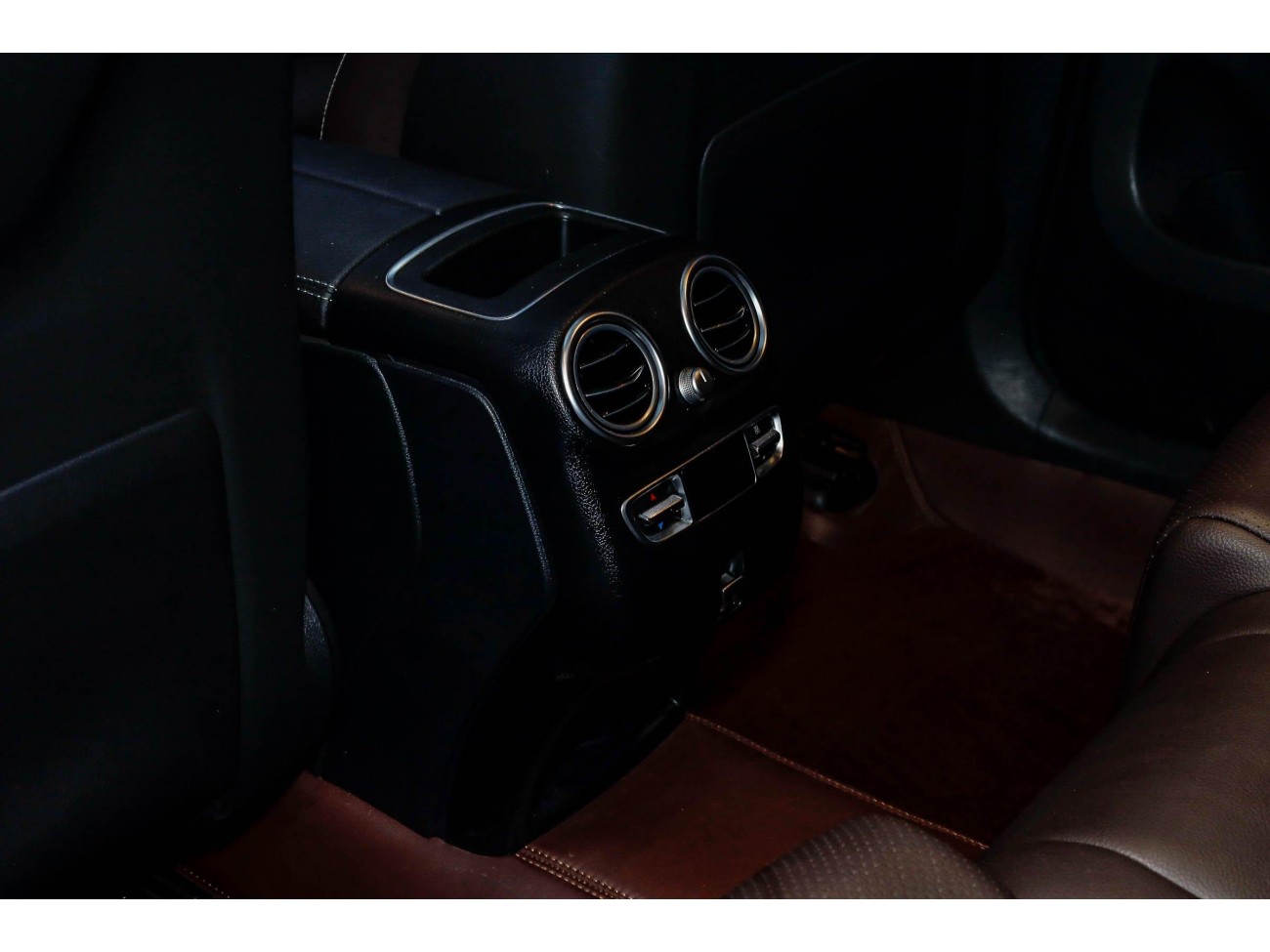 Mercedes-Benz GLC 300 L 2023