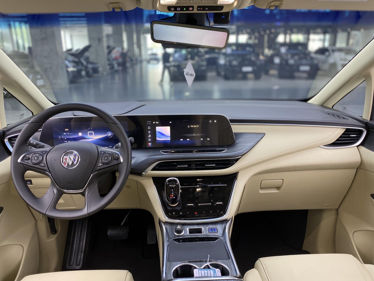 Buick GL8 2024