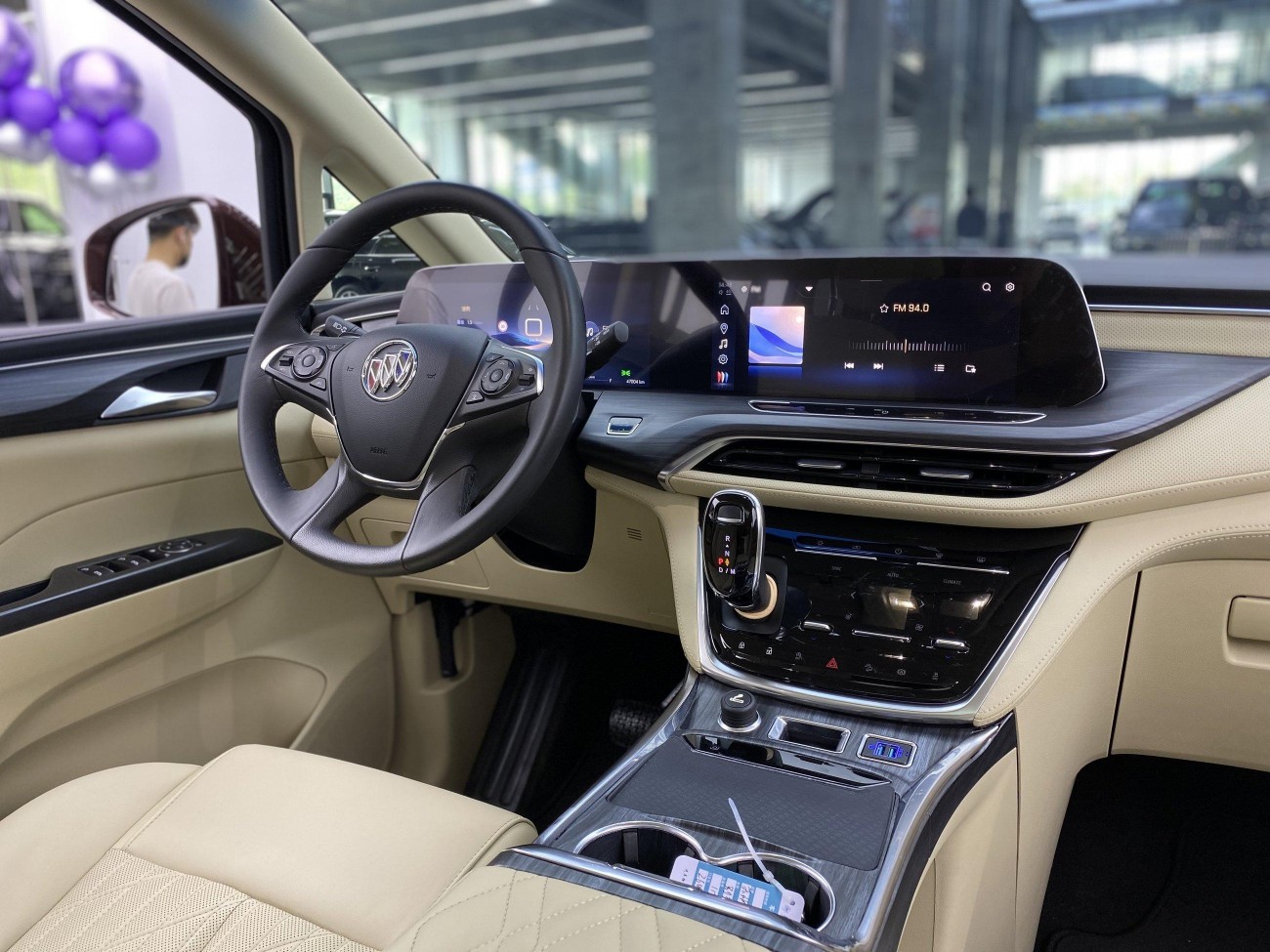 Buick GL8 2024