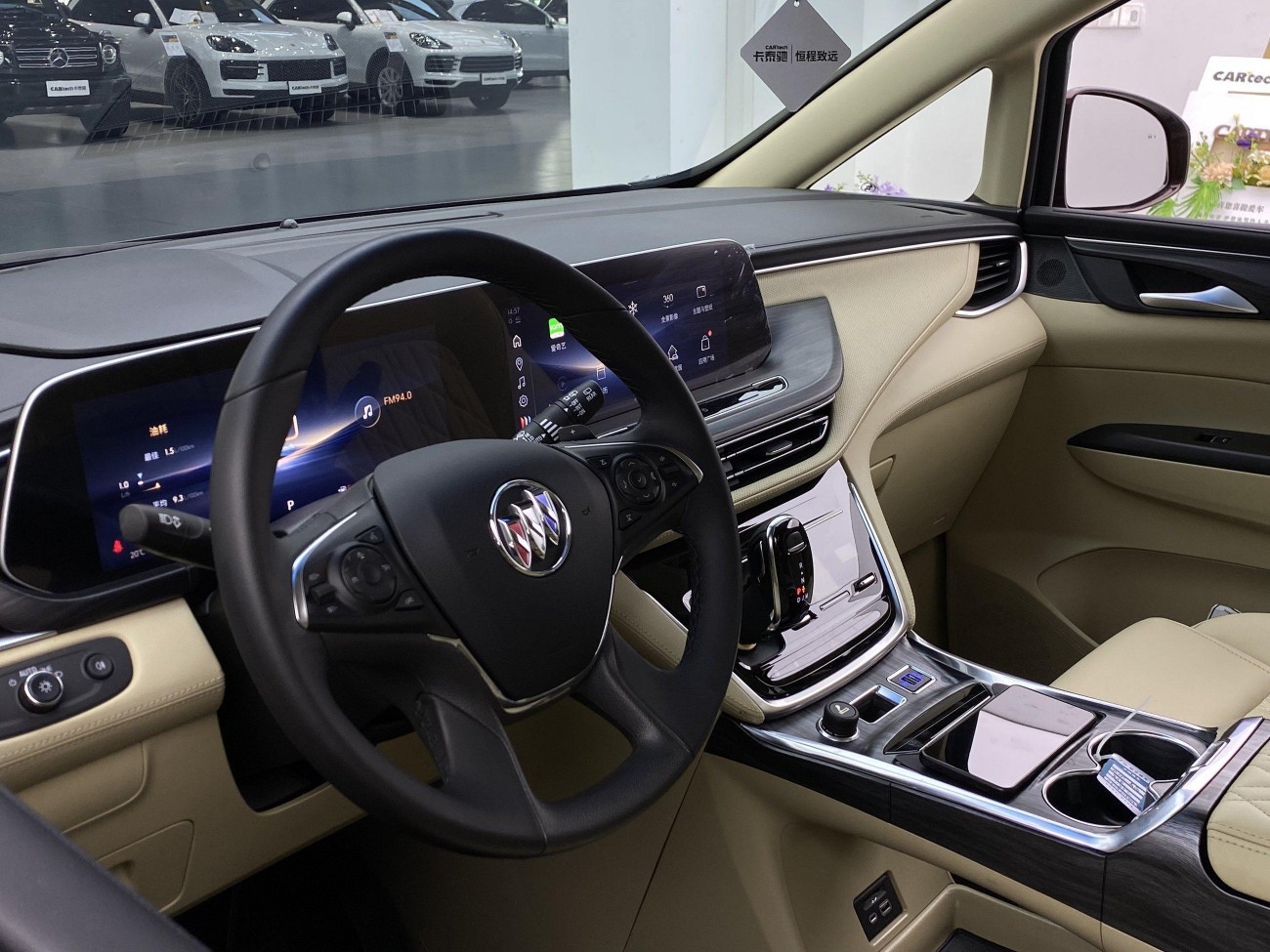 Buick GL8 2024