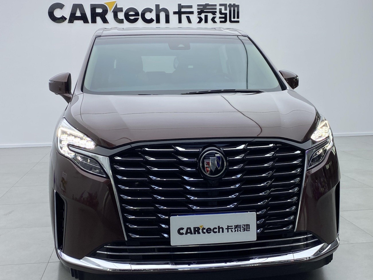 Buick GL8 2024