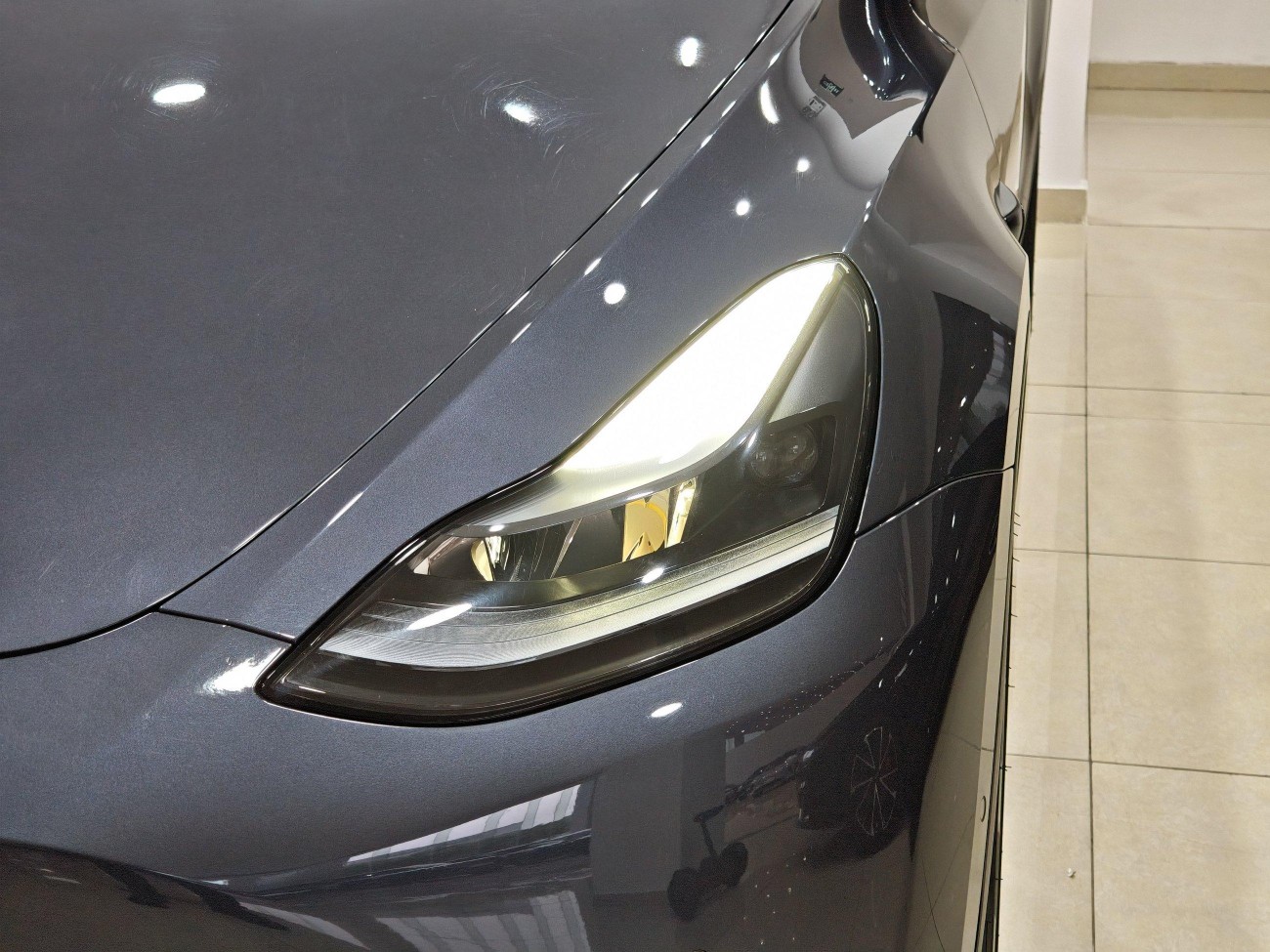 Tesla Model Y 2023
