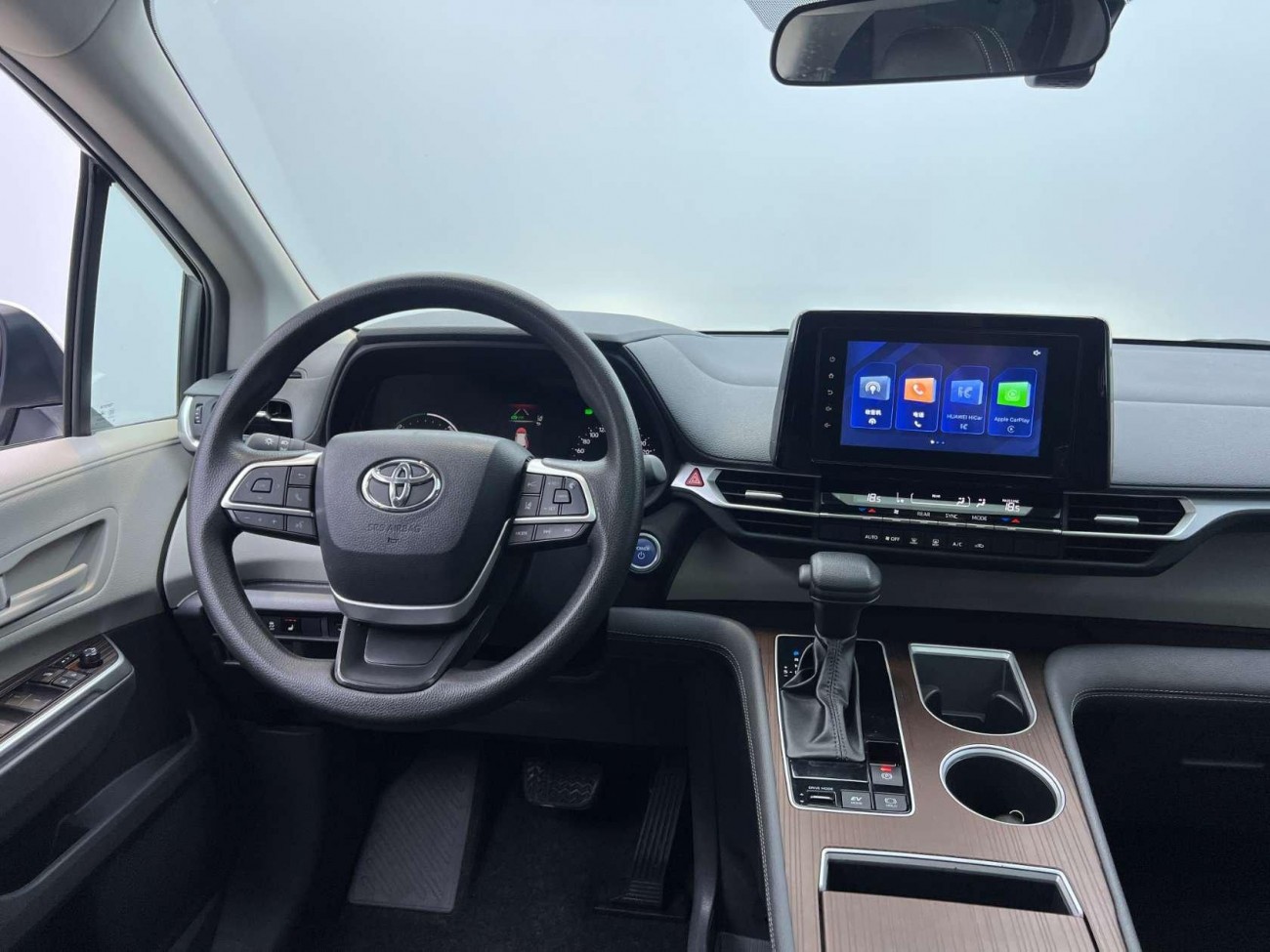 Toyota Sienna 2023