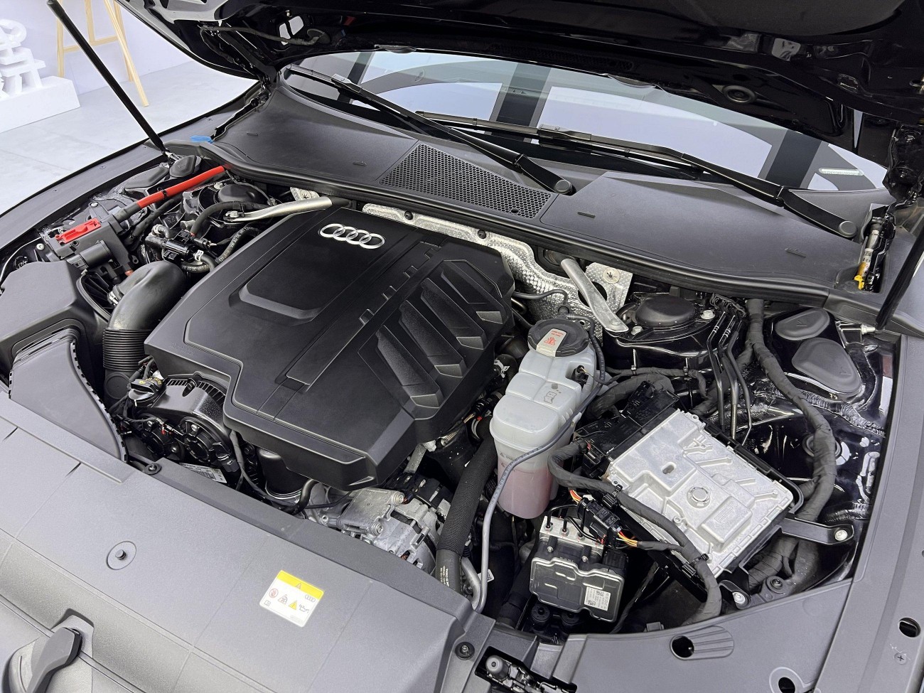 Audi A7L 45 TFSI 2024