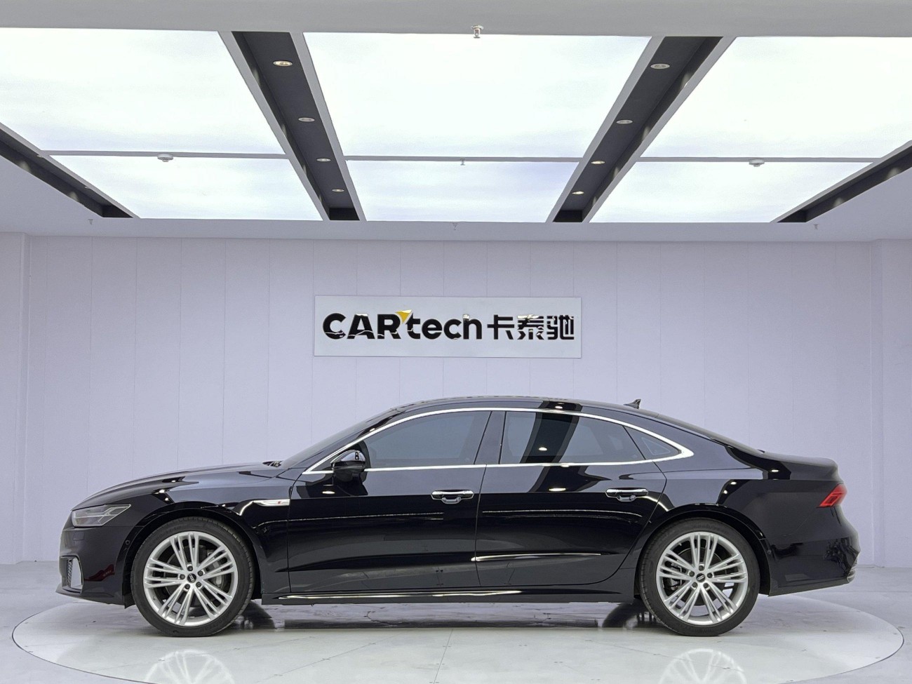 Audi A7L 45 TFSI 2024