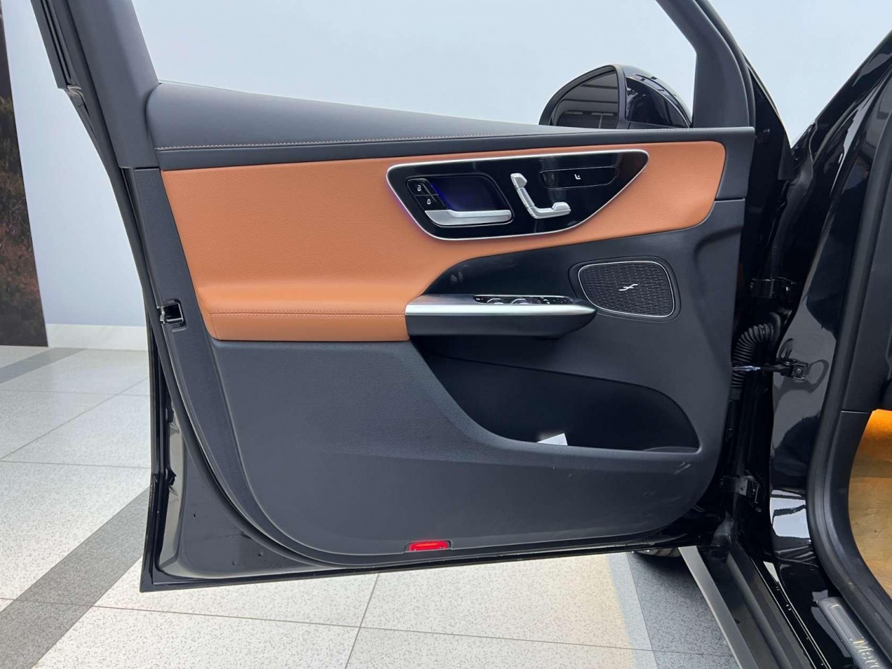 Mercedes-Benz GLC 260 L 2026