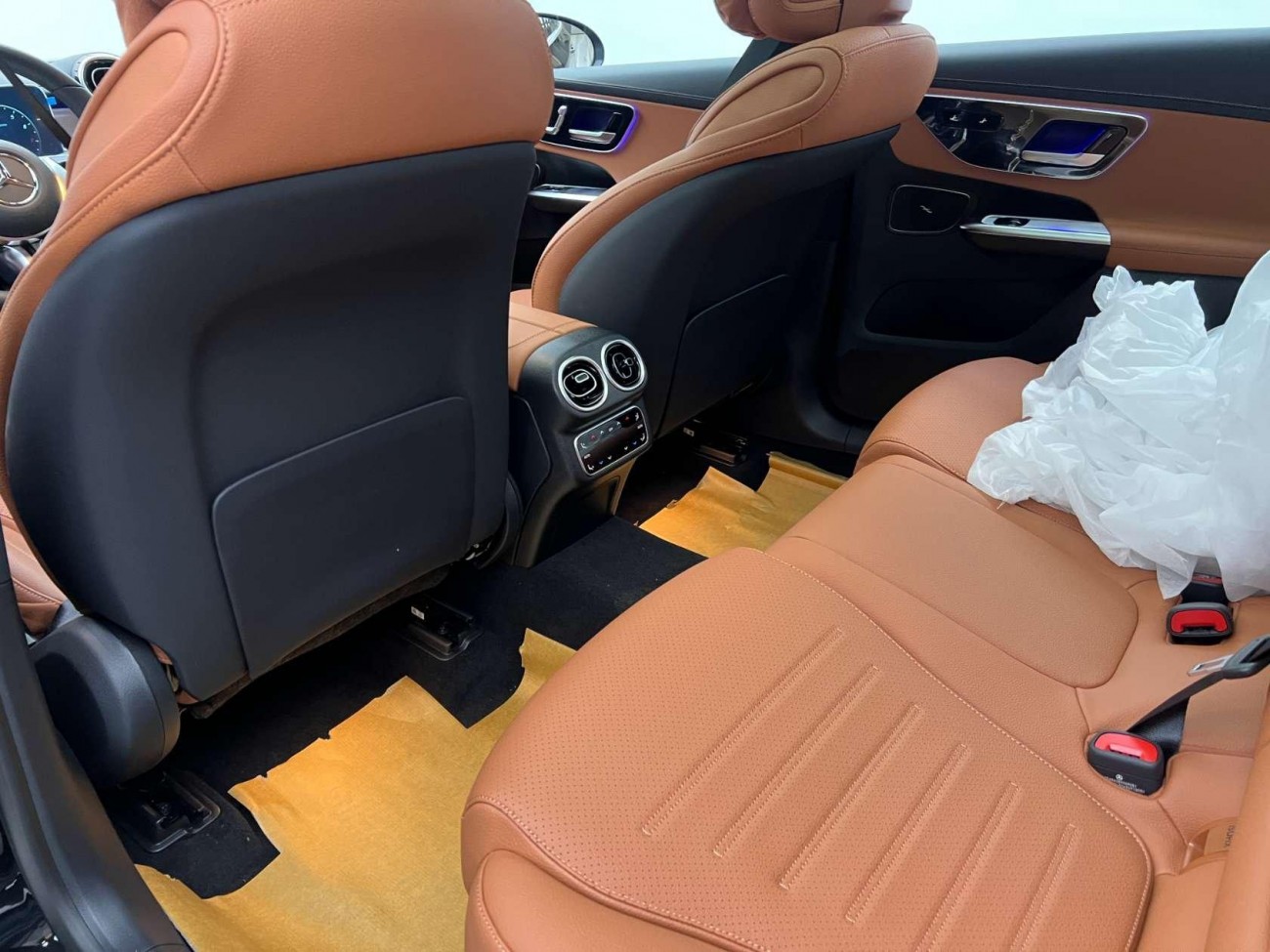 Mercedes-Benz GLC 260 L 2026