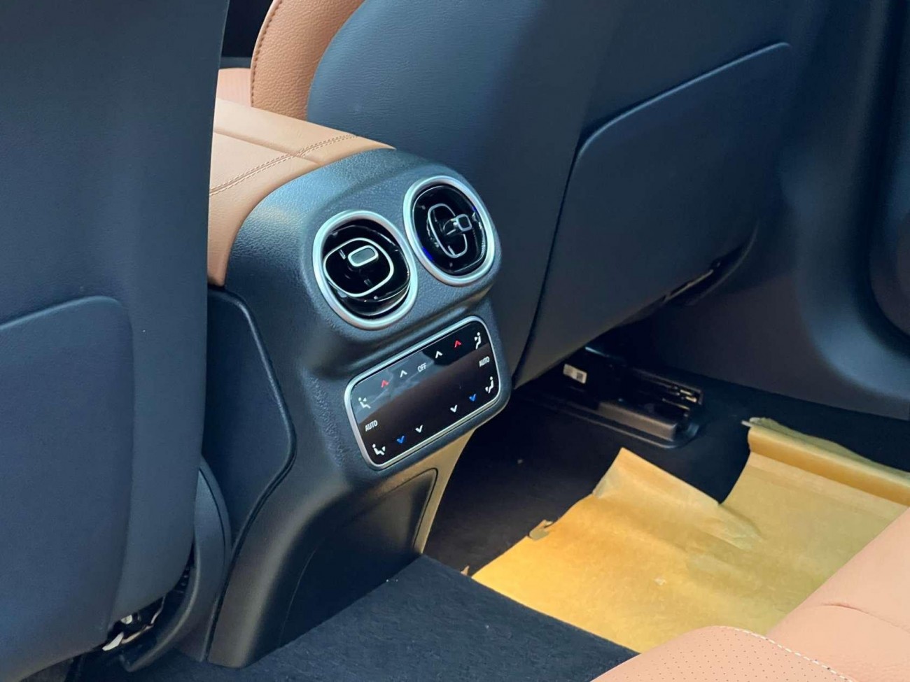 Mercedes-Benz GLC 260 L 2026