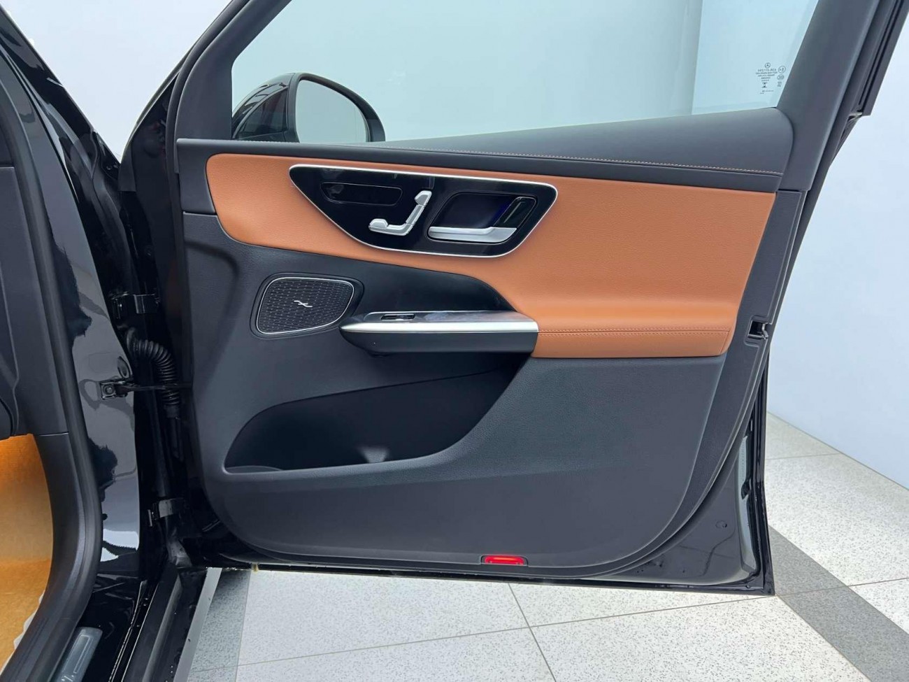Mercedes-Benz GLC 260 L 2026