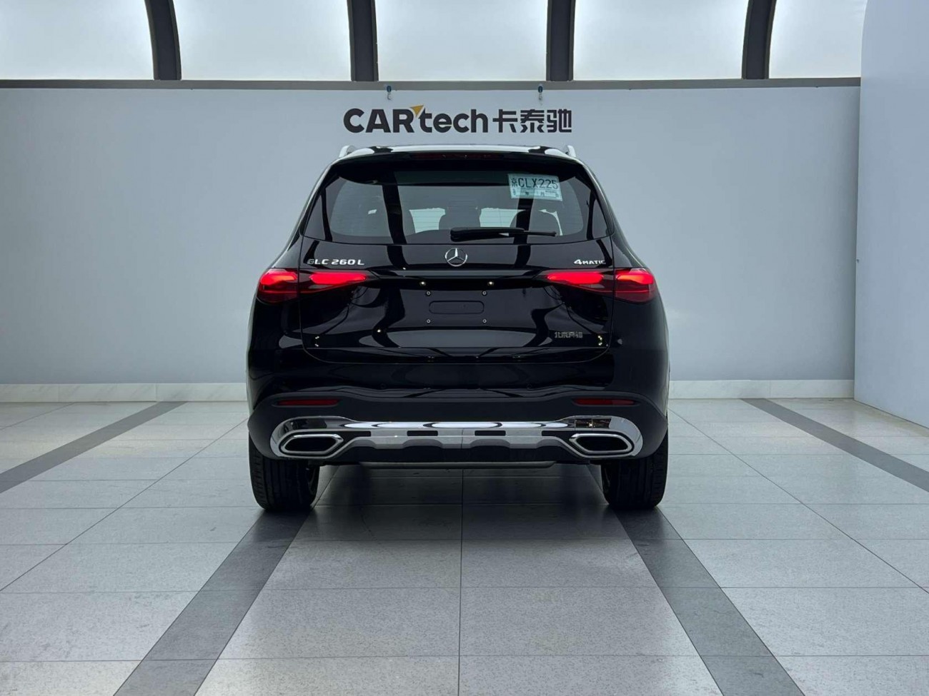 Mercedes-Benz GLC 260 L 2026