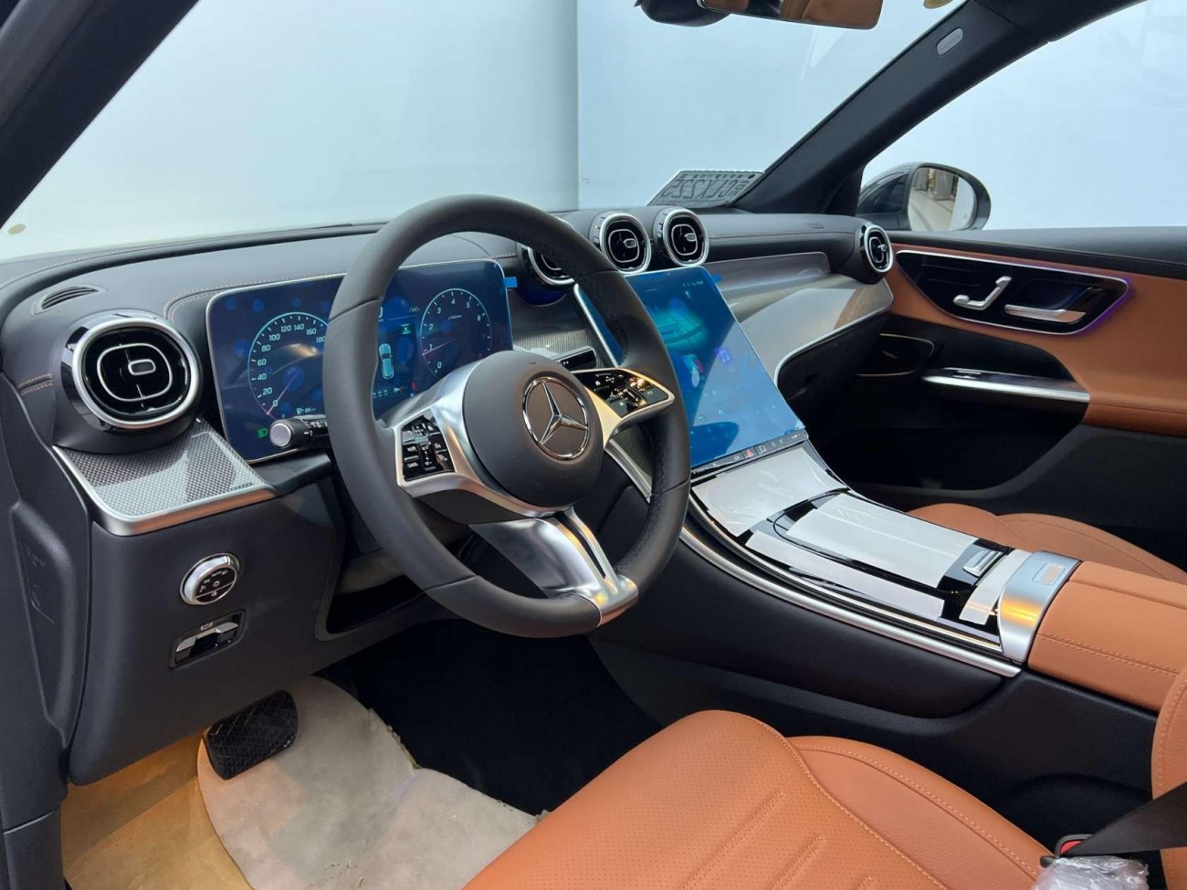 Mercedes-Benz GLC 260 L 2026