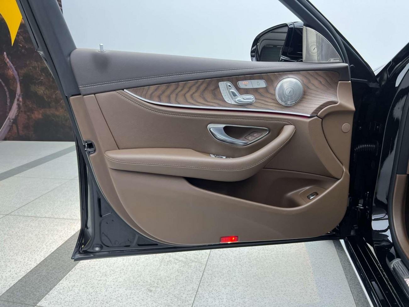 Mercedes-Benz E 300 L 2022