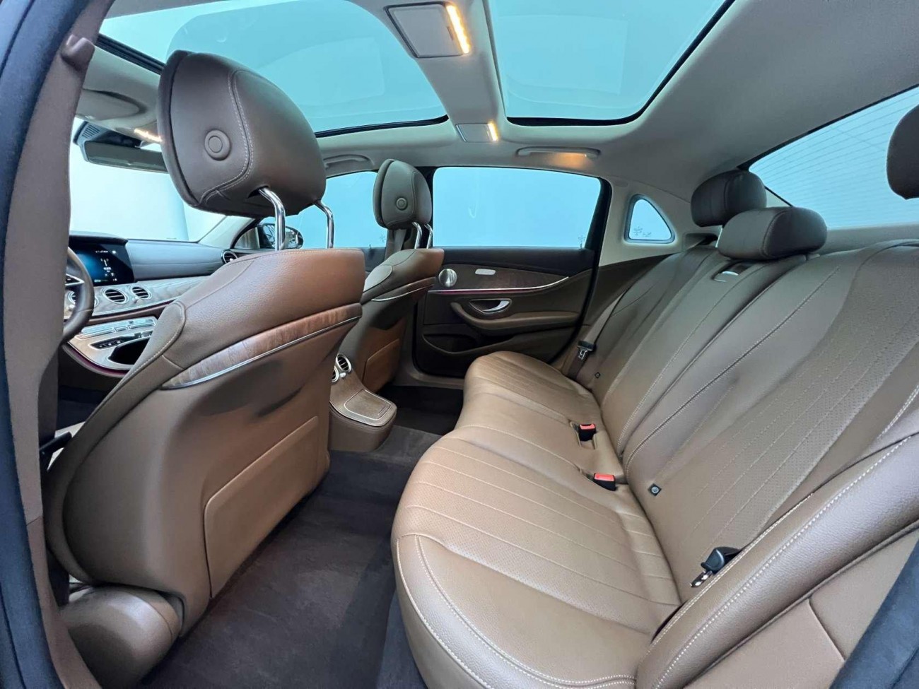Mercedes-Benz E 300 L 2022