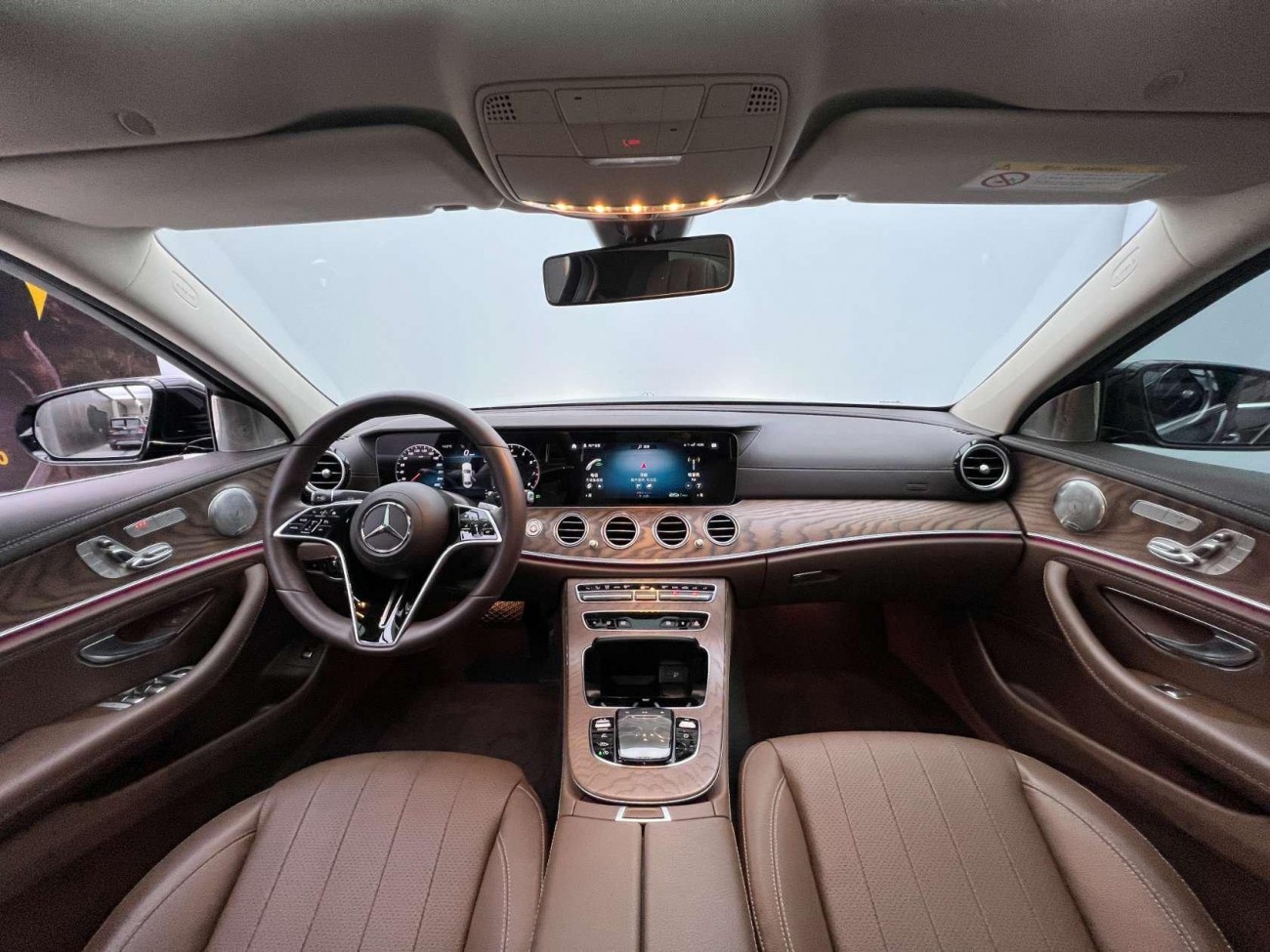Mercedes-Benz E 300 L 2022