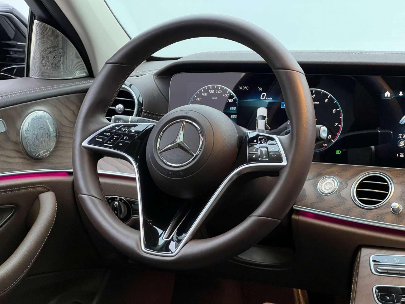 Mercedes-Benz E 300 L 2022