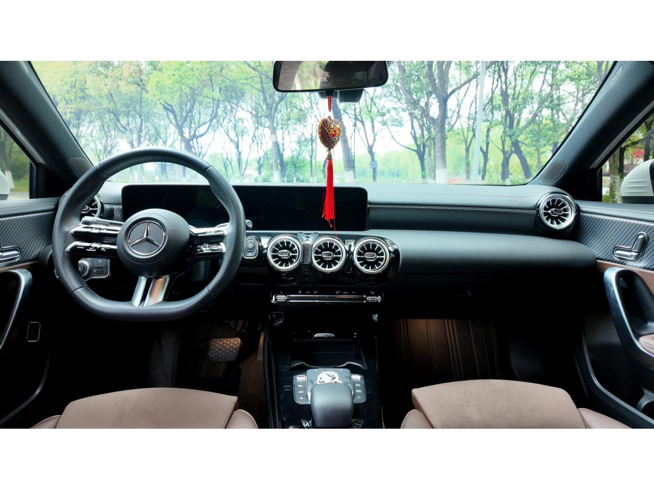 Mercedes-Benz A 200 L 2023