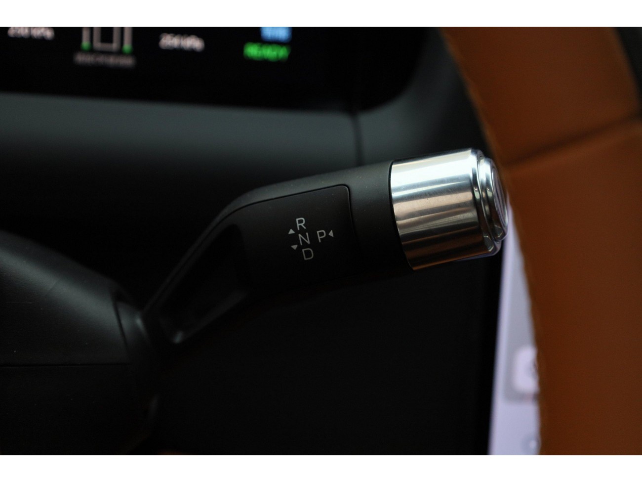 Geely Galaxy M9 2025