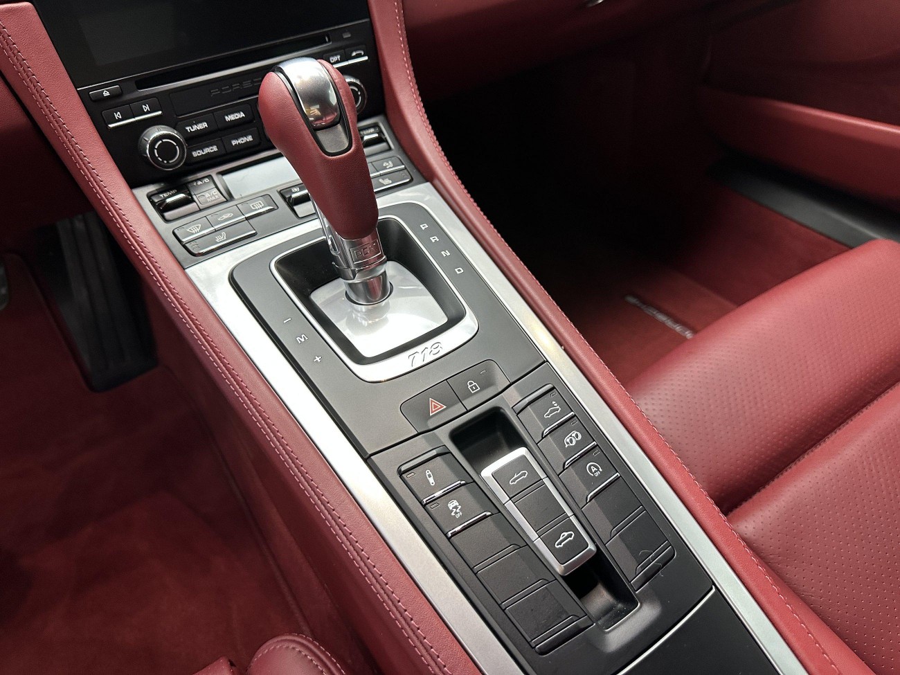Porsche Boxster 2024