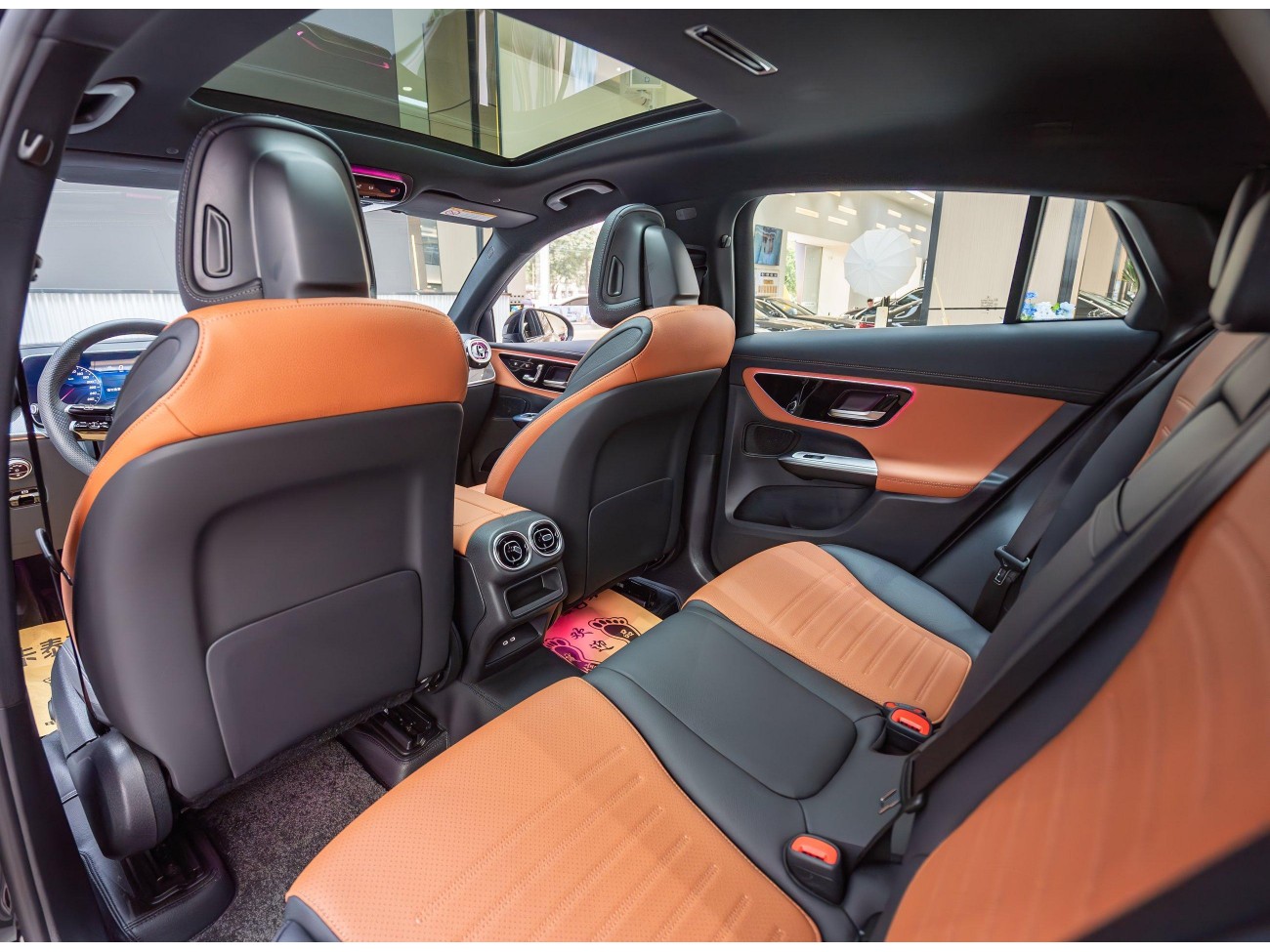 Mercedes-Benz GLC 260 4MATIC 2025