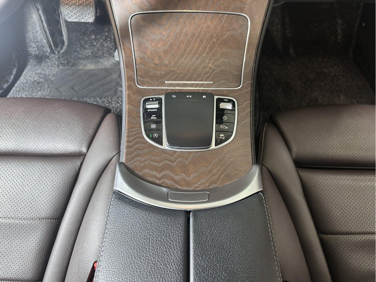Mercedes-Benz GLC 300 L 2022