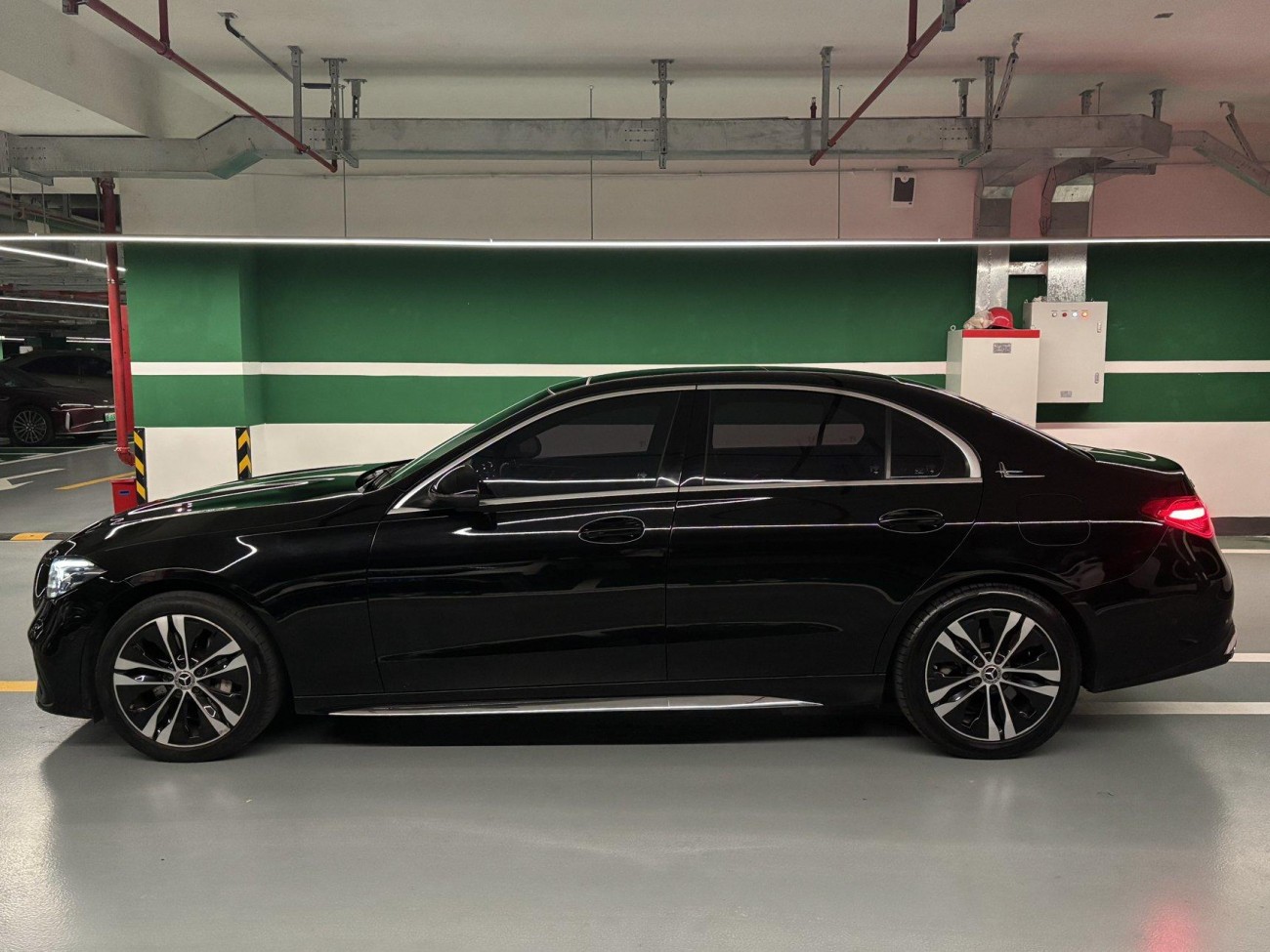 Mercedes-Benz C 350 e 2023