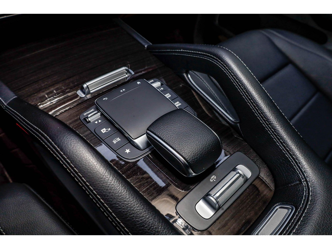 Mercedes-Benz GLS 450 4MATIC 2021