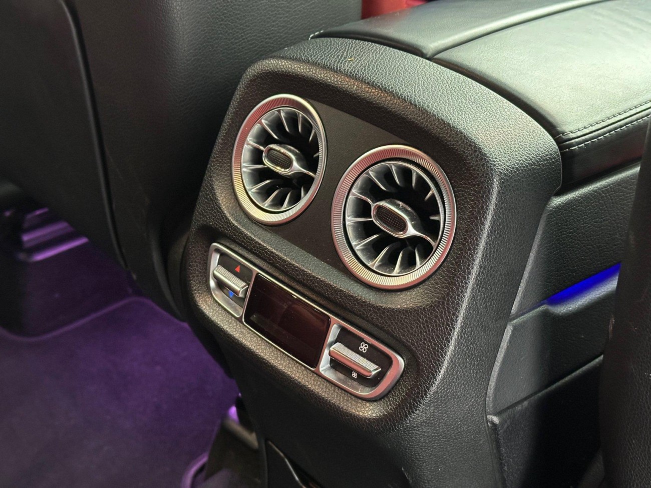 Mercedes-Benz G350d 2022