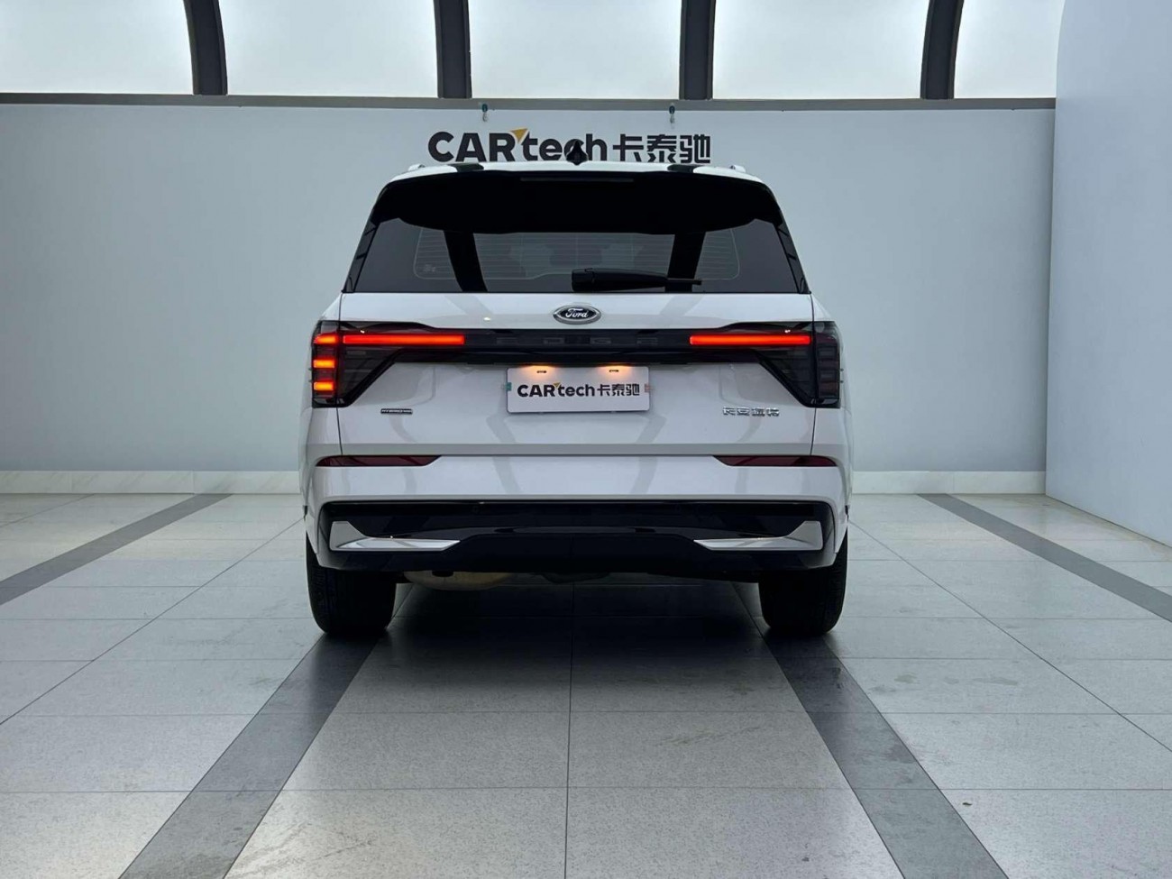 Ford Edge 2025