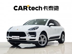 Porsche Macan 2021