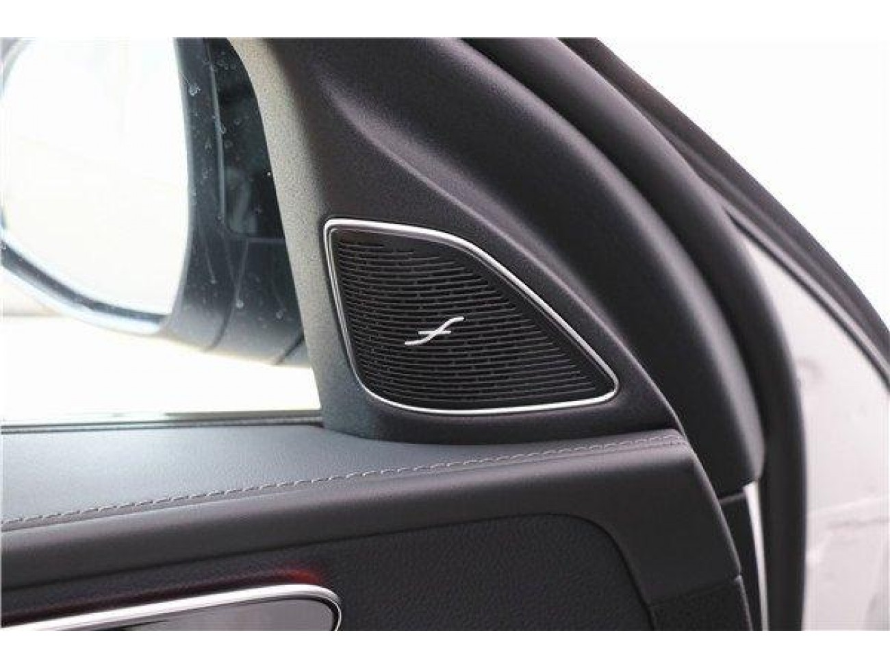 Mercedes-Benz C 260 L 2024