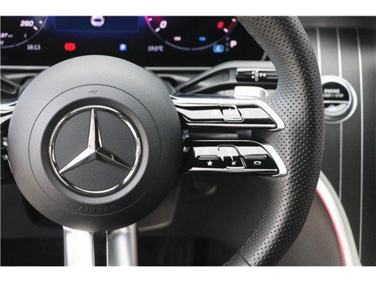 Mercedes-Benz C 260 L 2024