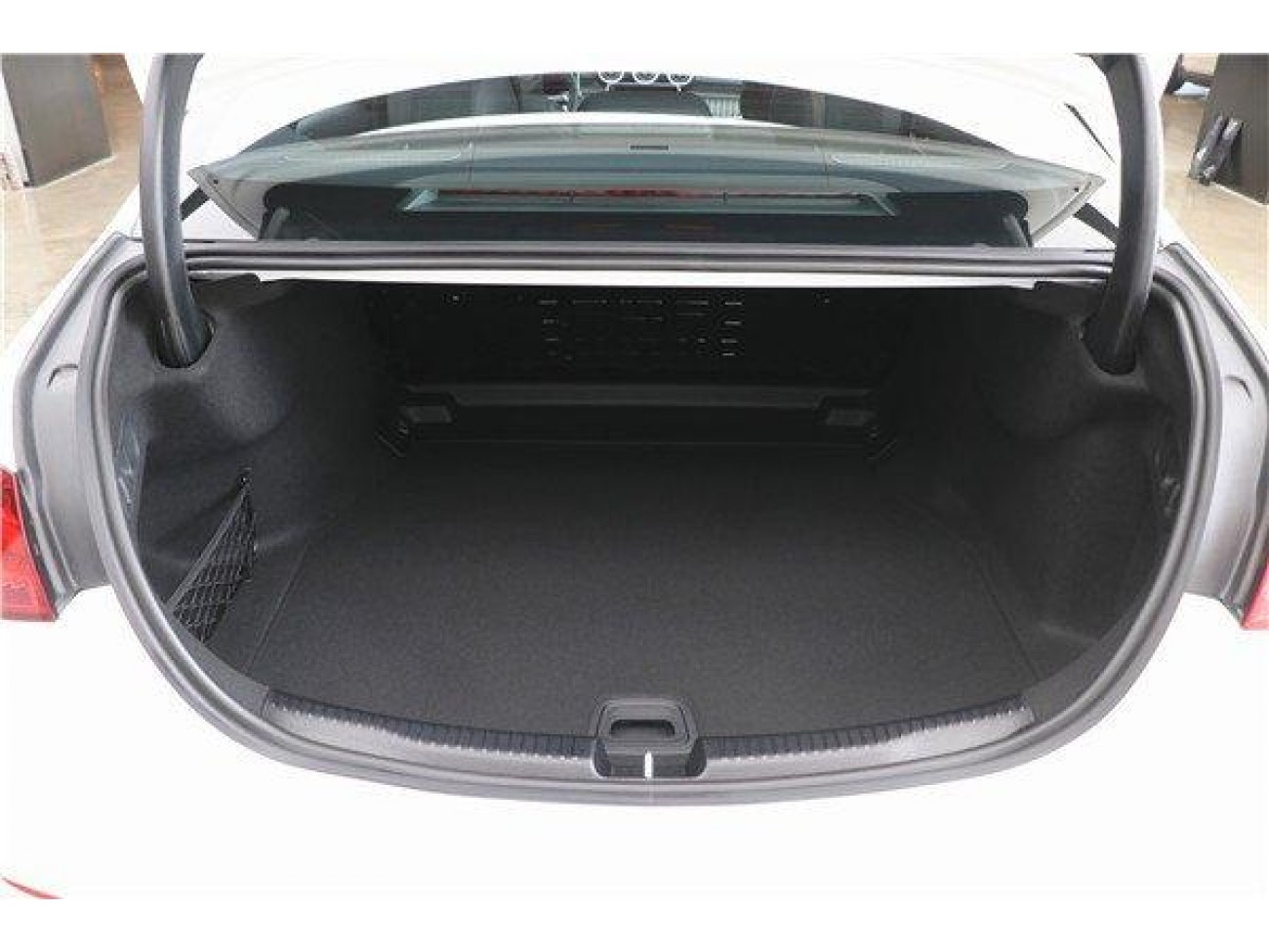Mercedes-Benz C 260 L 2024
