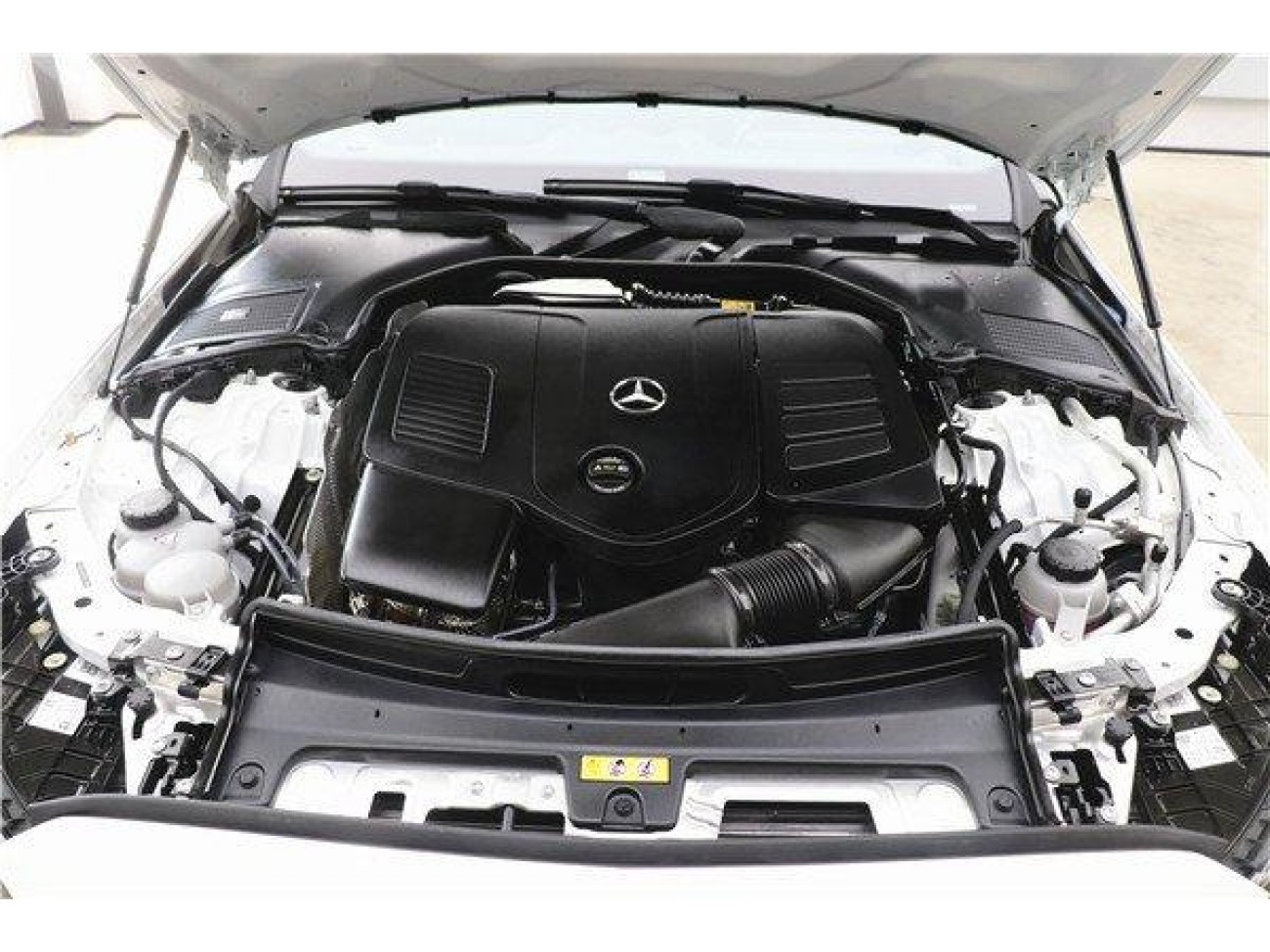 Mercedes-Benz C 260 L 2024