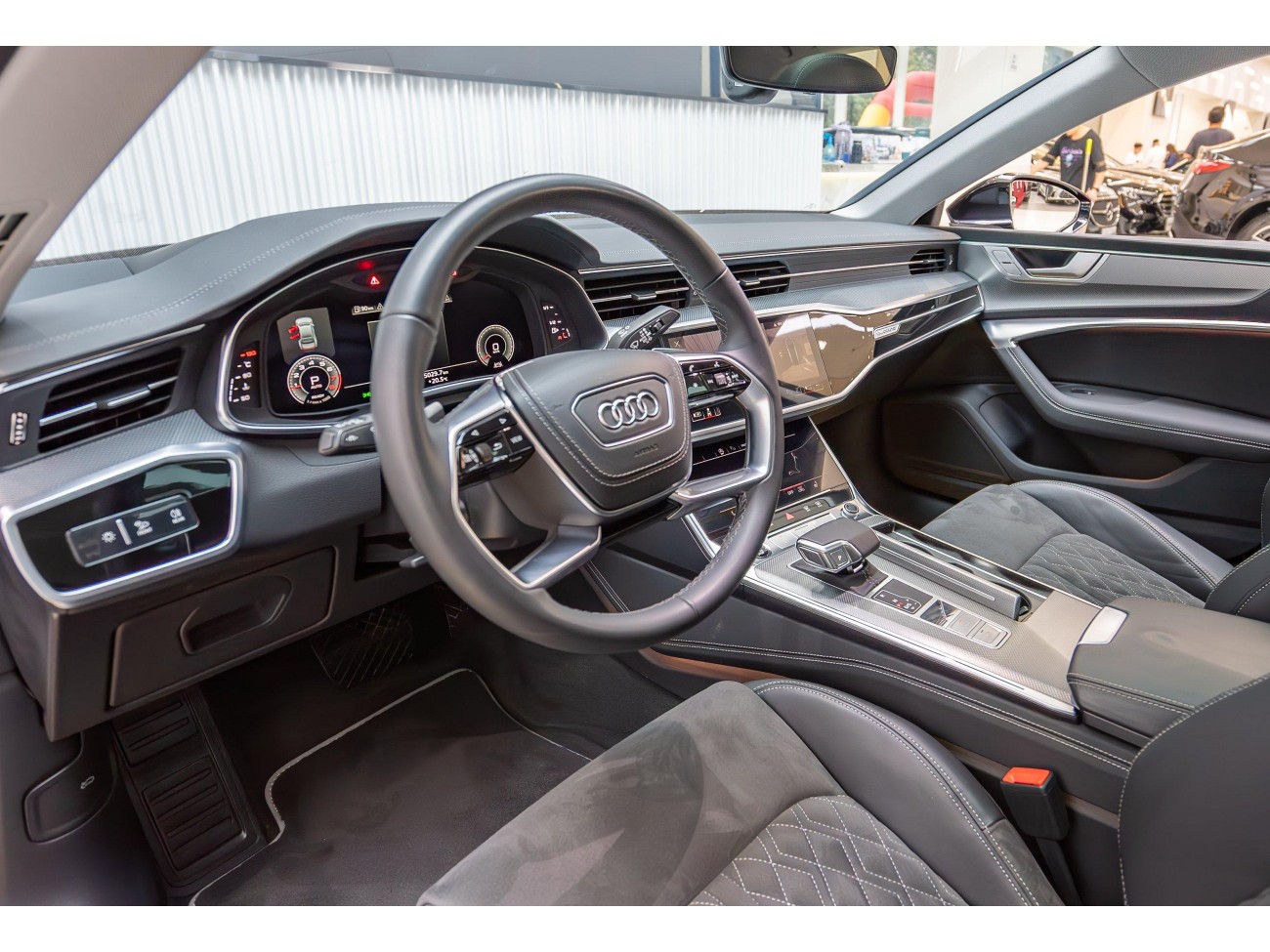 Audi A7L 45 TFSI 2024