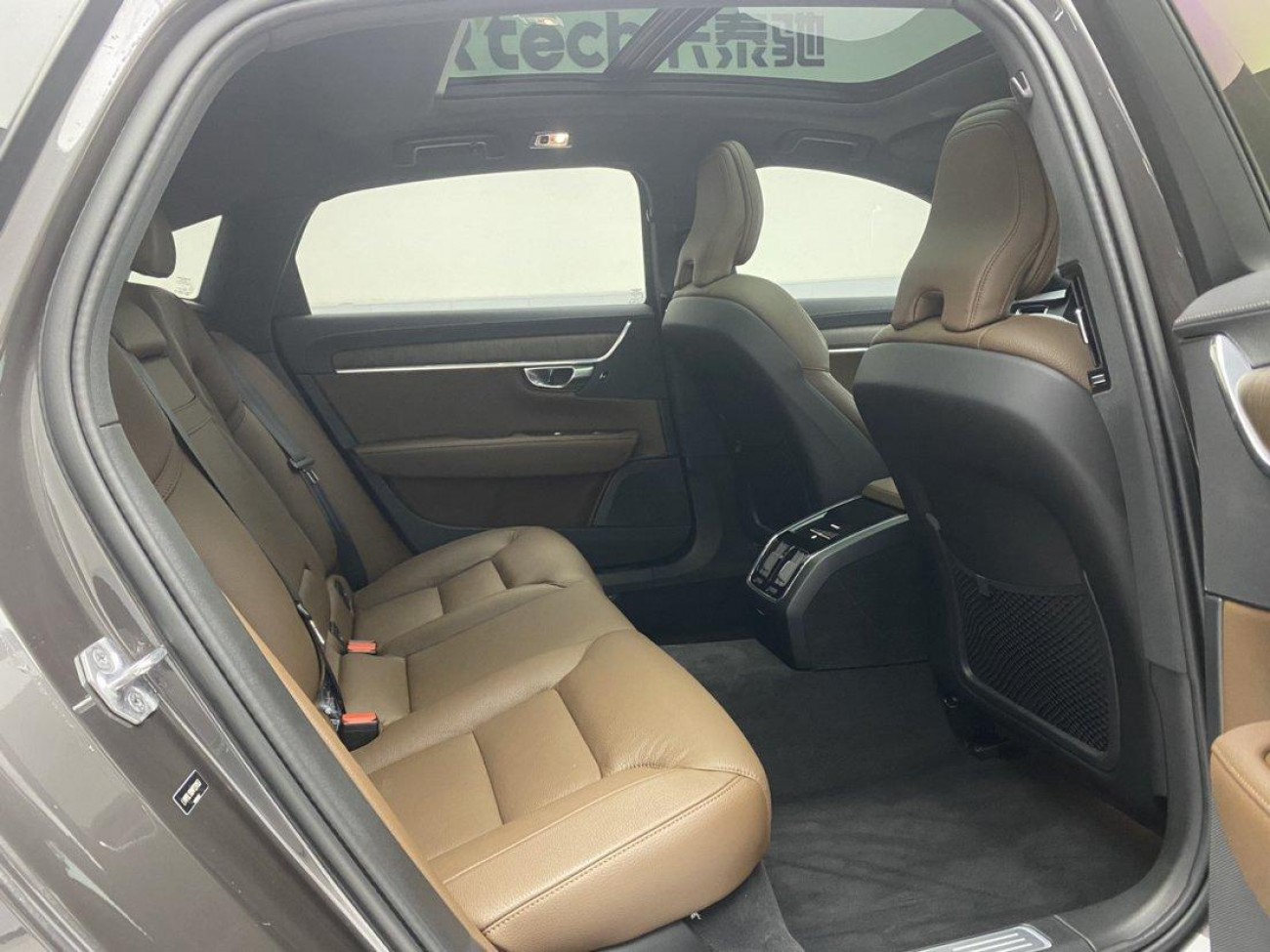 Volvo S90 2022