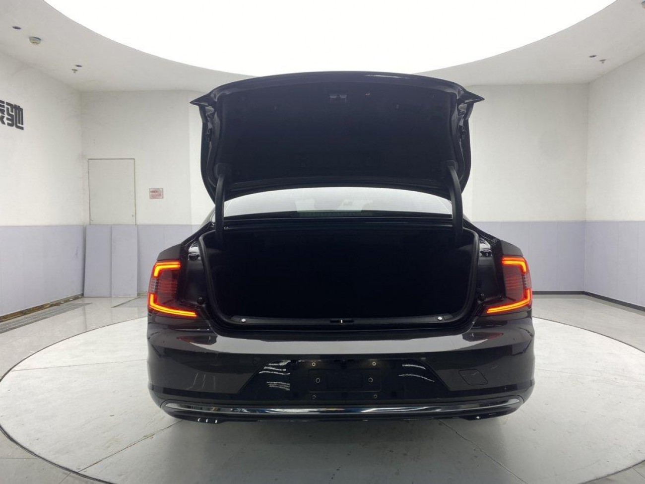 Volvo S90 2022