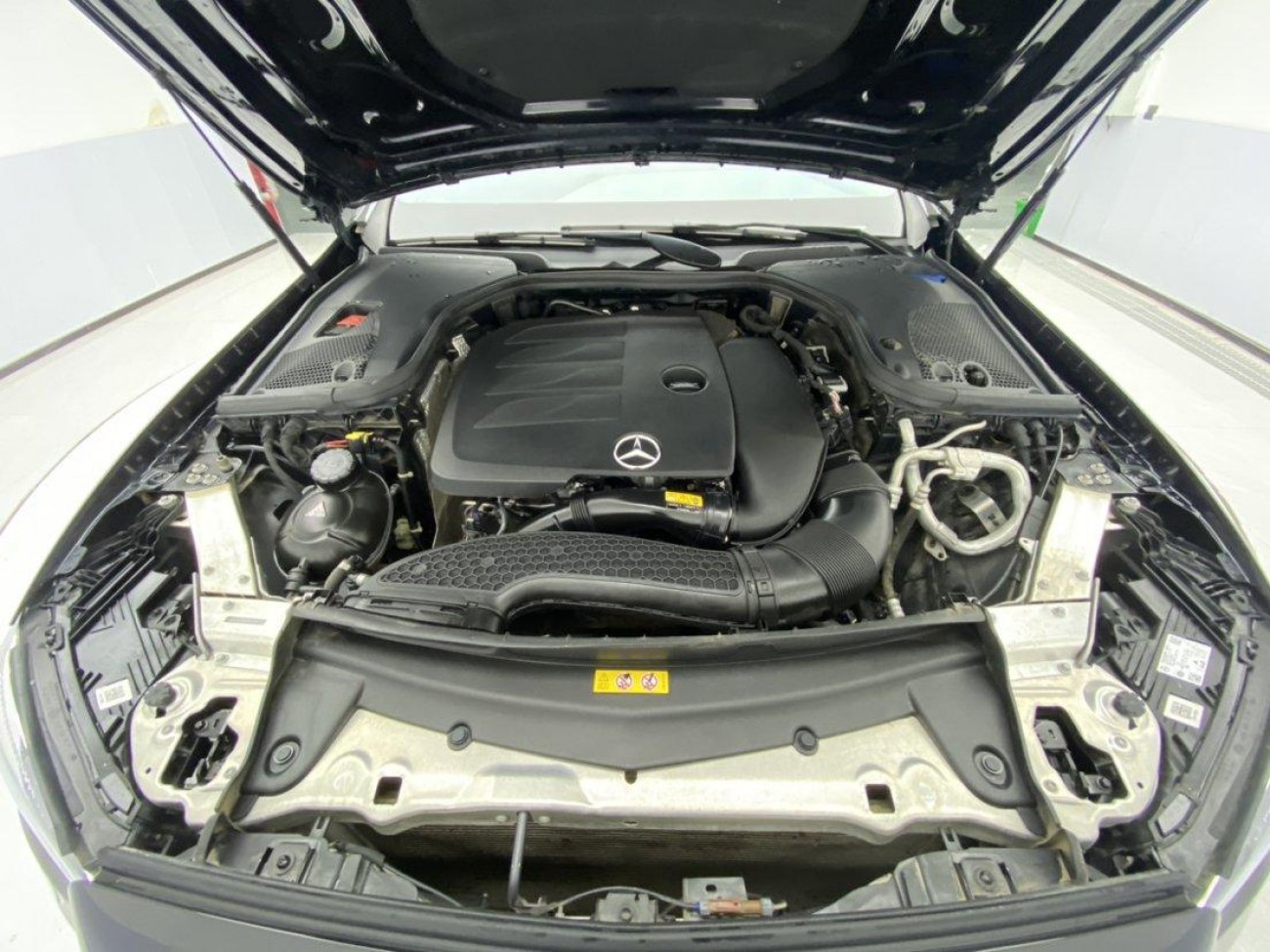 Mercedes-Benz E 300 L 2023