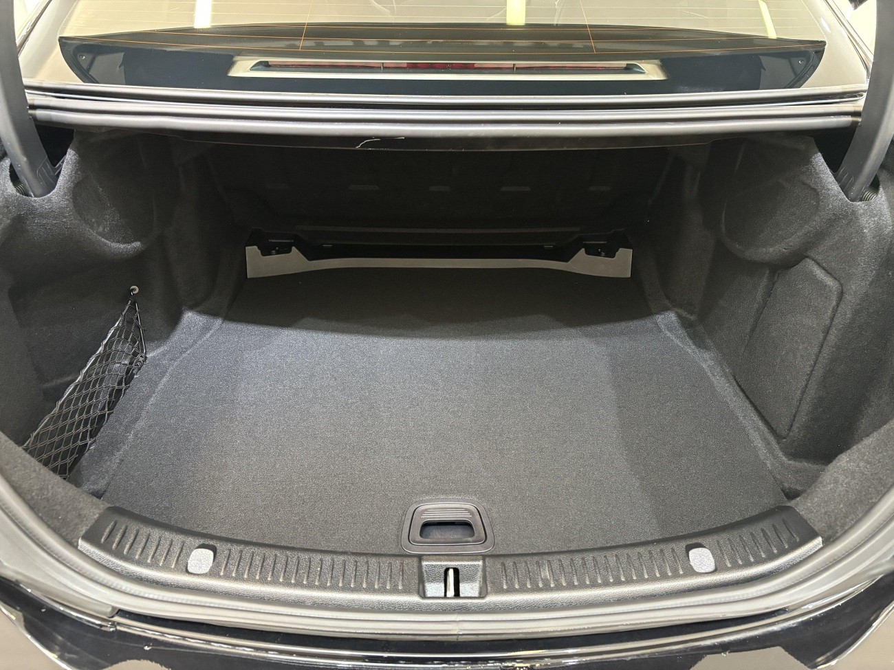 Mercedes-Benz E 300 L 2022