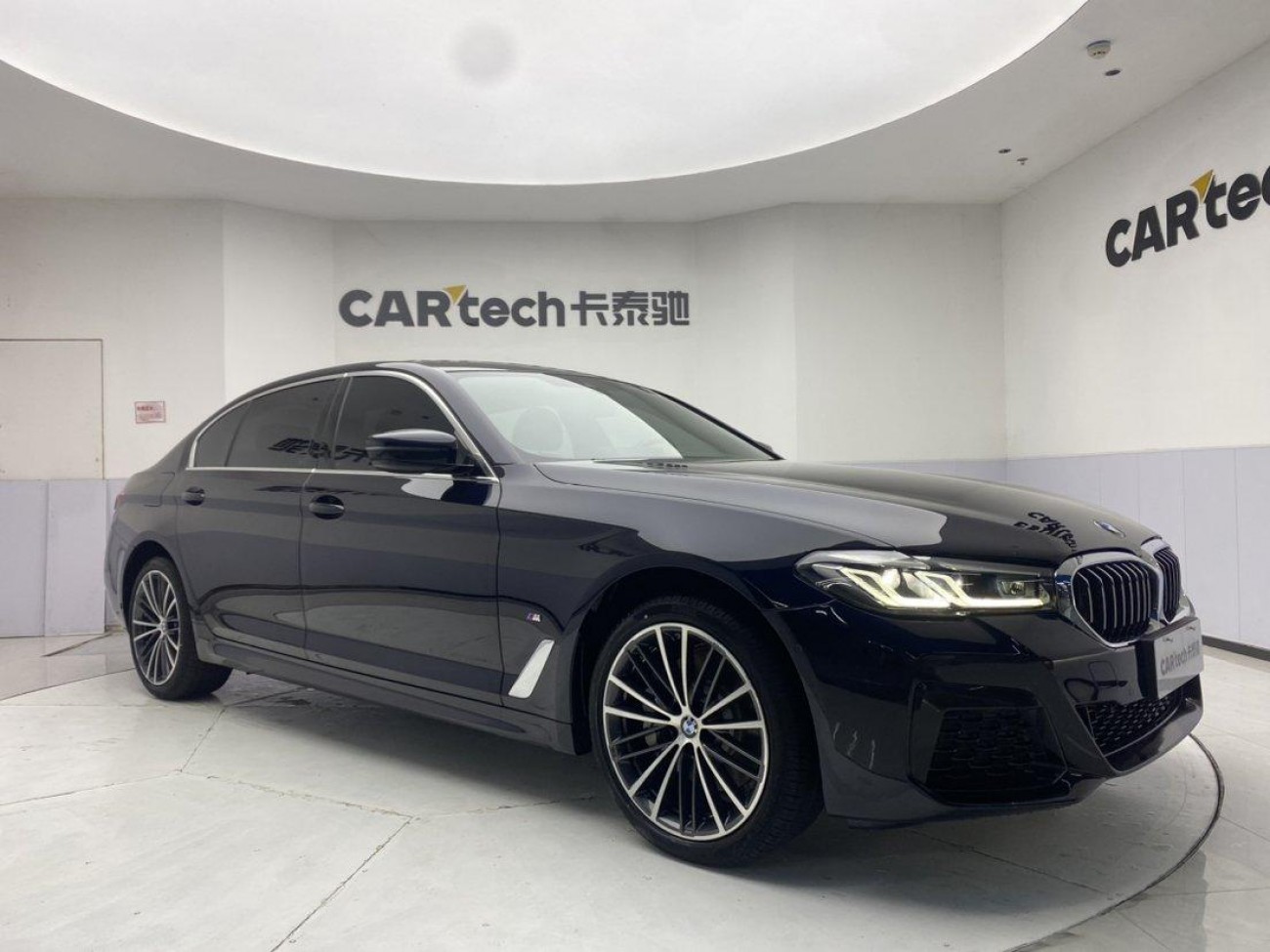 BMW 530Li 2021