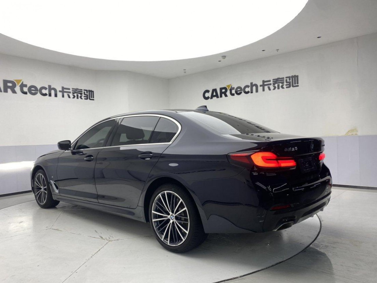 BMW 530Li 2021