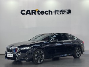 BMW 530Li 2025